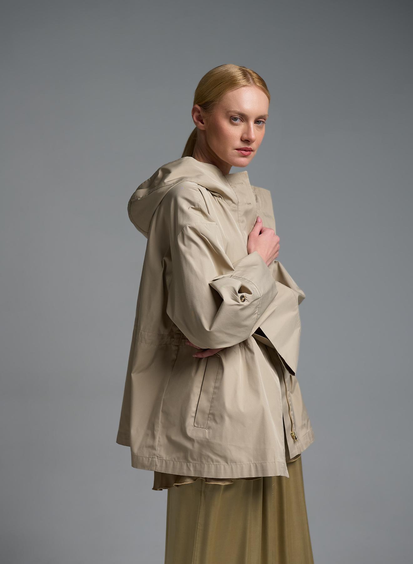 Μπεζ αδιάβροχο Parka με κουκούλα και με εσωτερικό κορδόνι στη μέση Emme Marella - 5