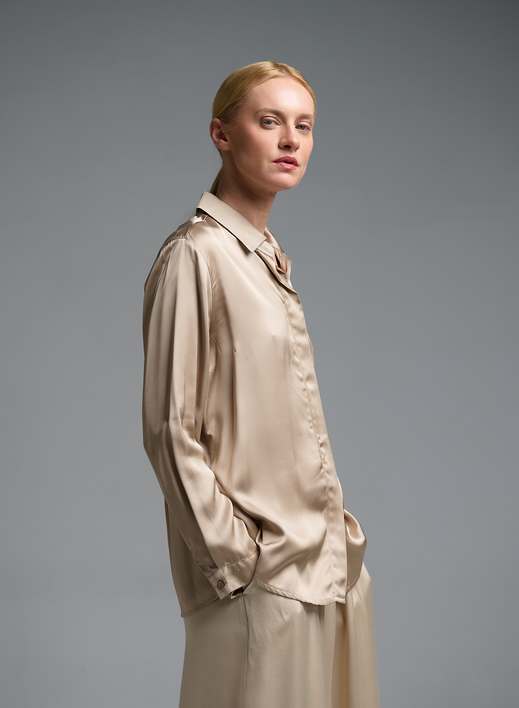 Μπεζ silky touch Πουκάμισο Valentina Milano - 1