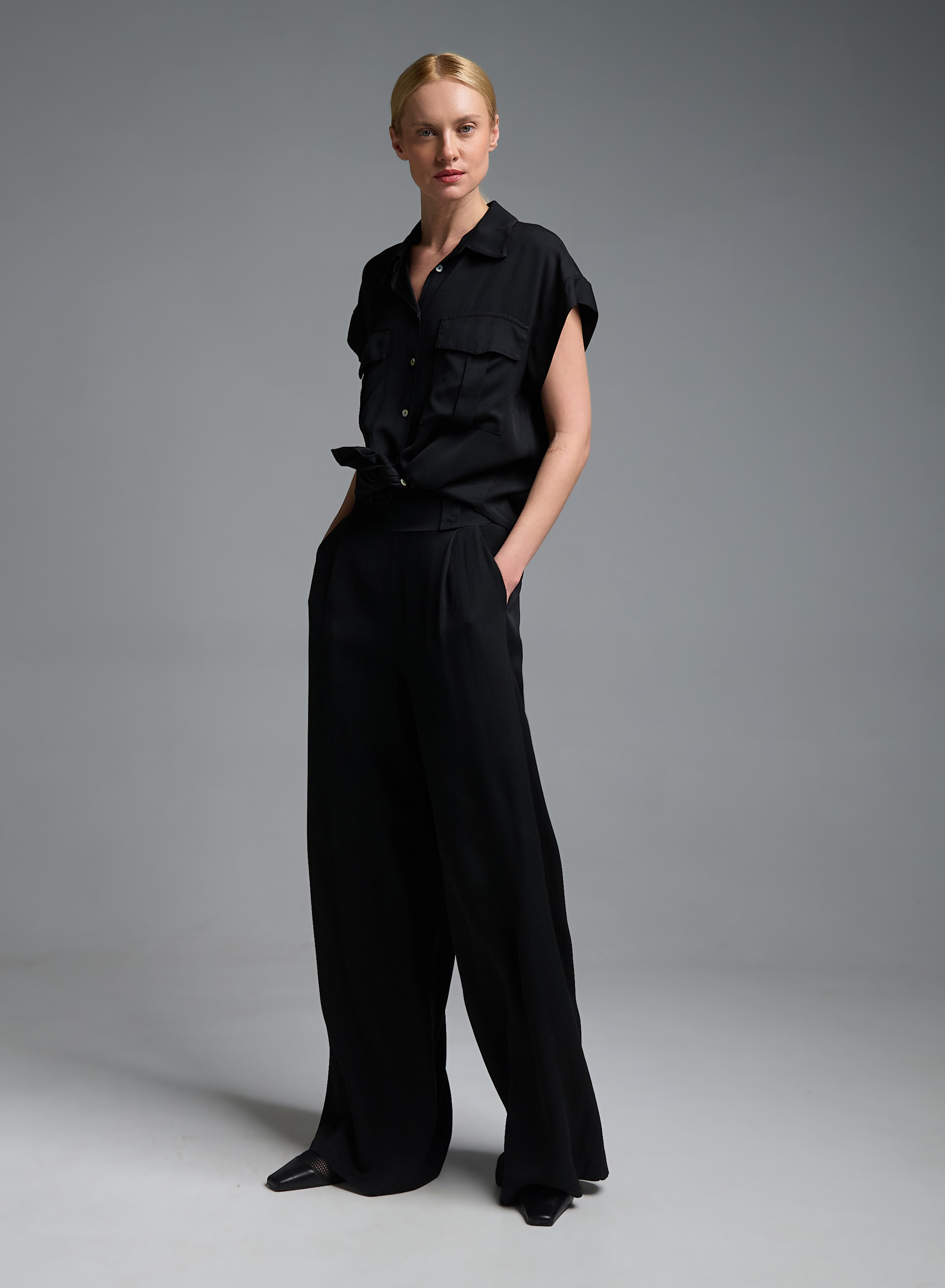 Black wide legs pleated Pants with elasticated rear waistband Eco - 1