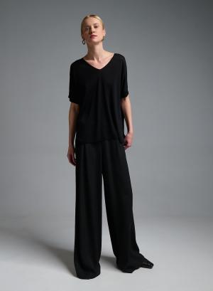 Μαύρη πλεκτή Μπλούζα με V λαιμόκοψη και με κοντά μανίκια Valentina Milano - 58383