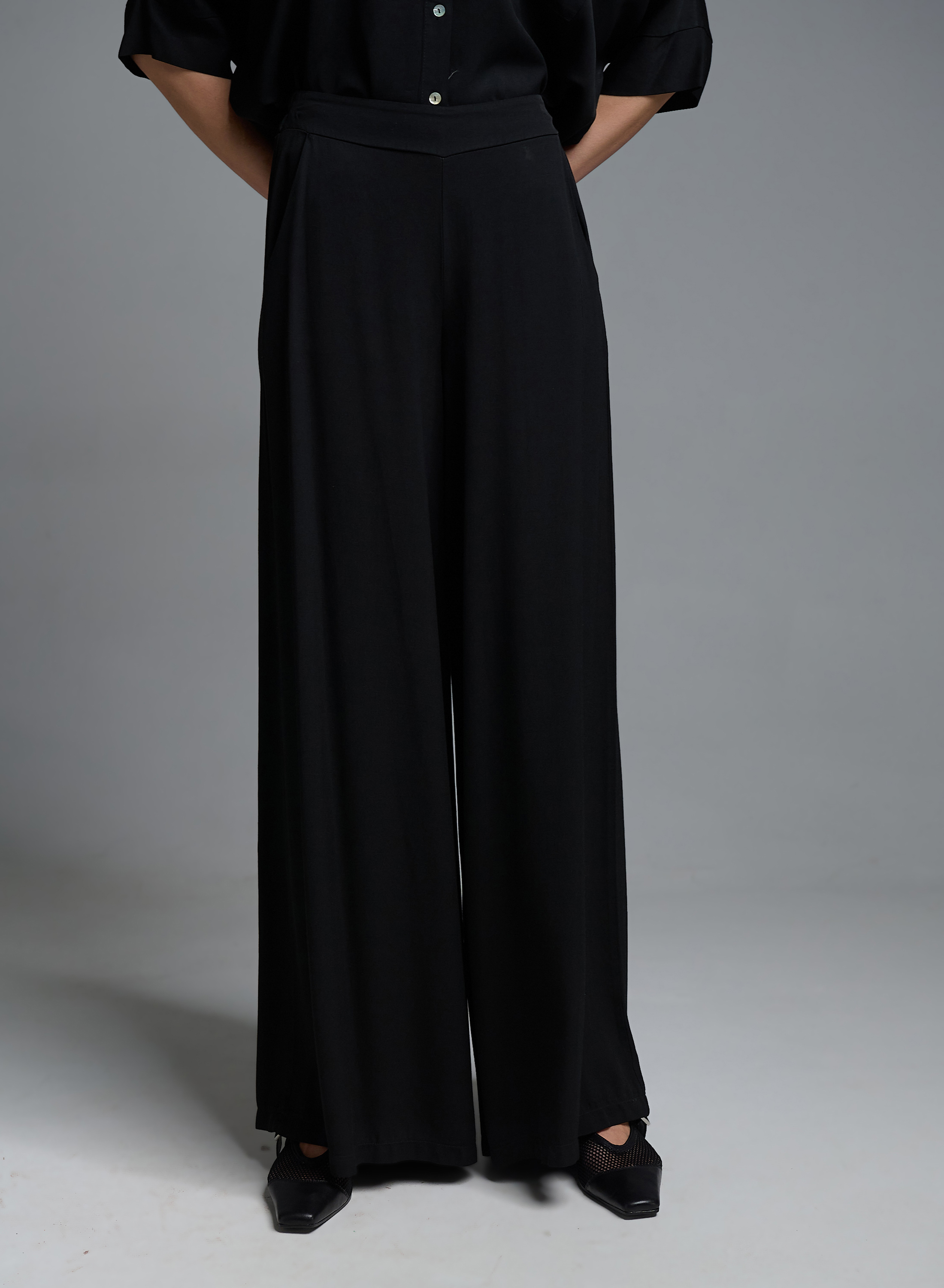 ******Black wide legs Pants with elasticated rear waistband Eco - 2
