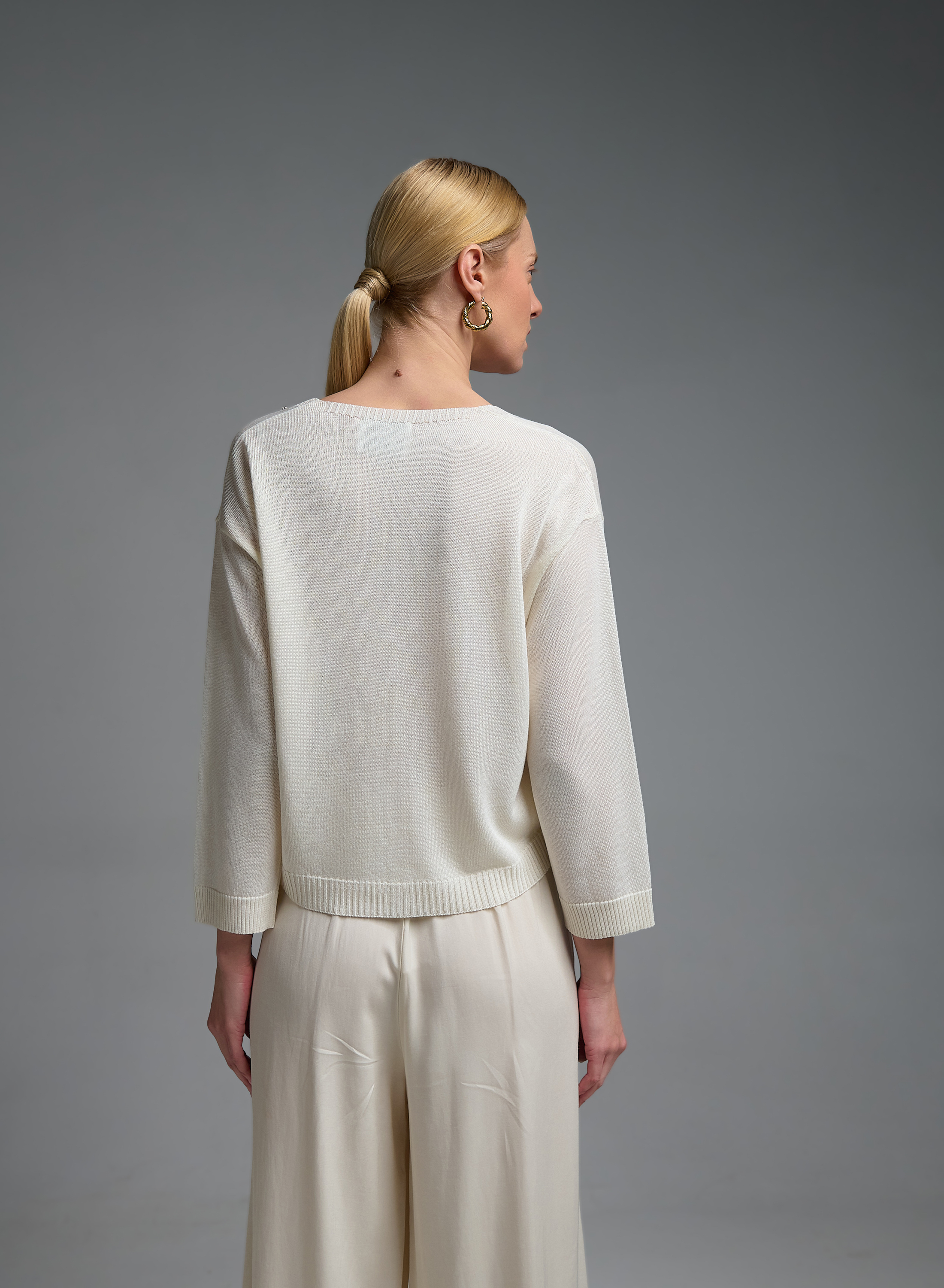 Ecru knitted Cardigan with V neckline with decorative crystals Eco - 3