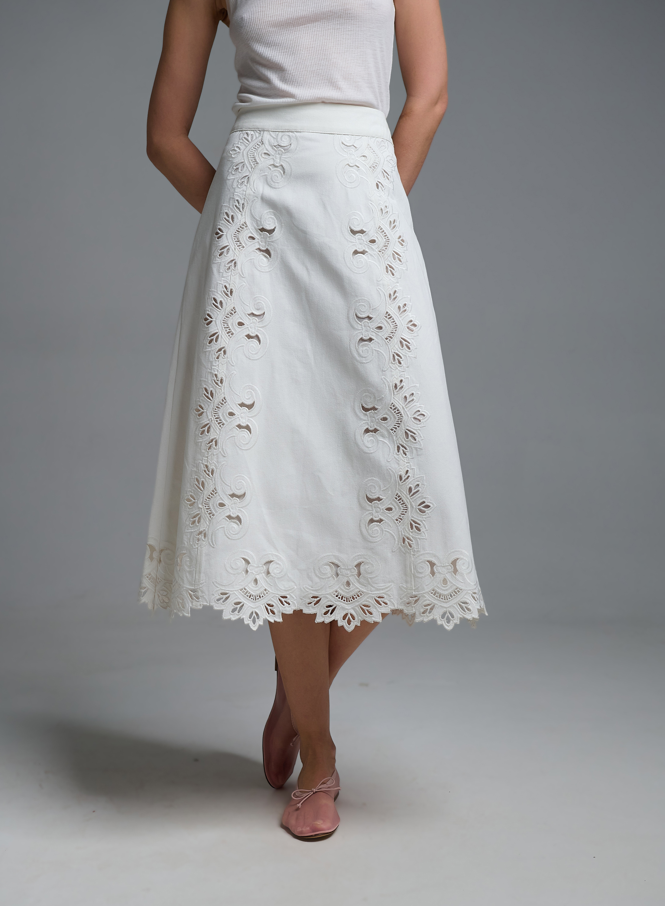 White Denim Skirt with embroidery cut Tensione In - 3