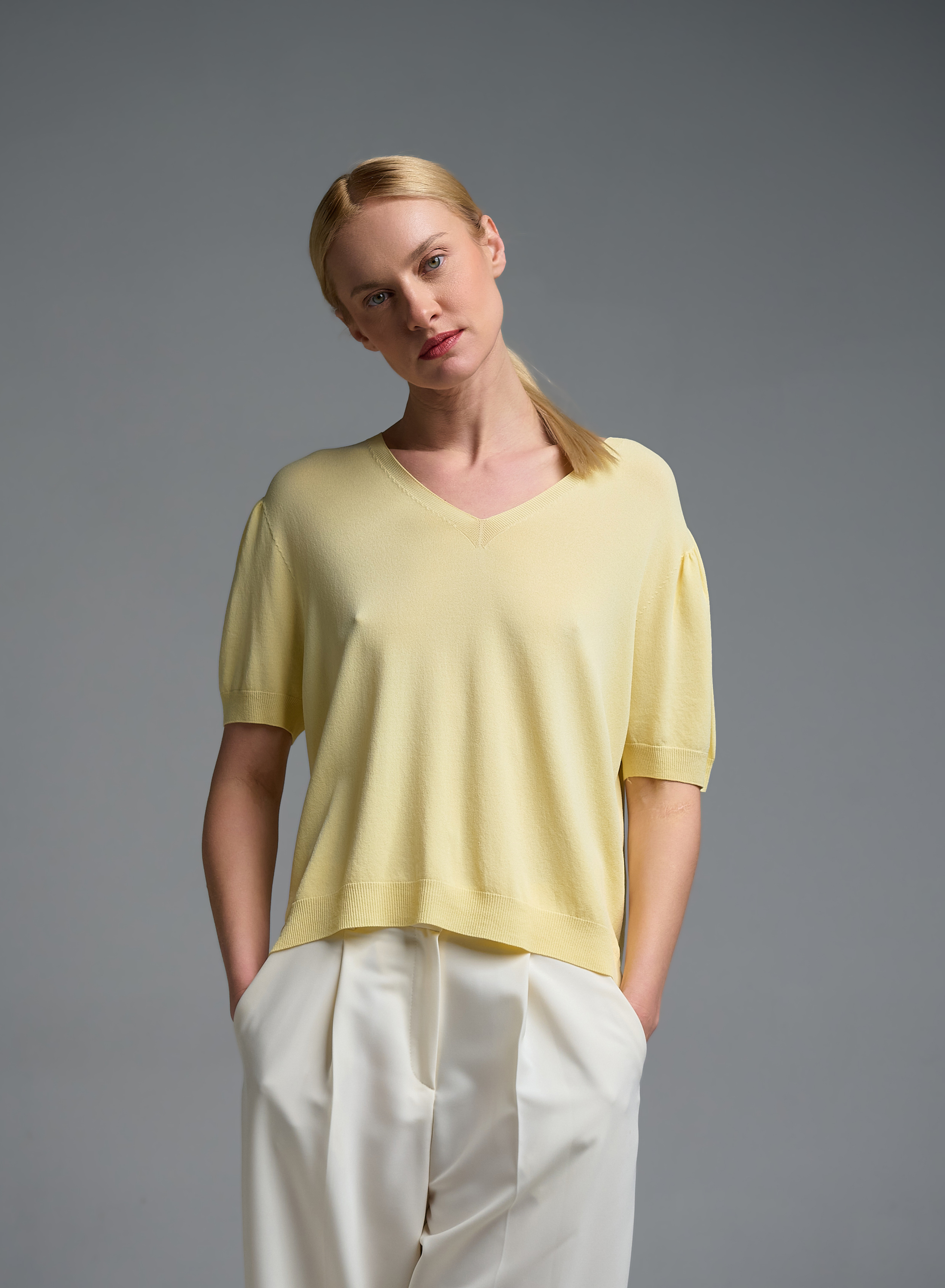 Yellow knitted Blouse with short sleeves and with V neckline Valentina Milano - 0