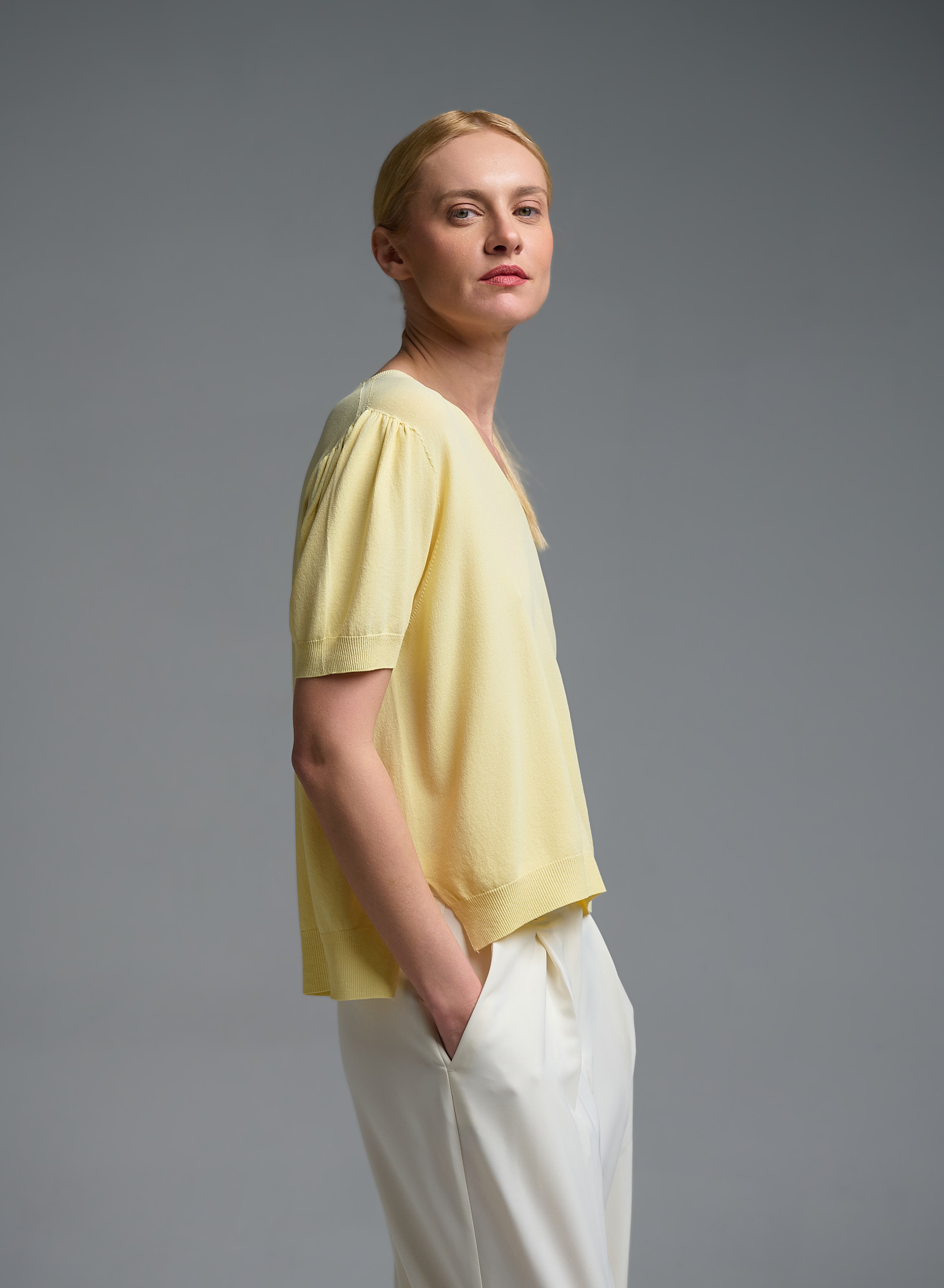 Yellow knitted Blouse with short sleeves and with V neckline Valentina Milano - 2