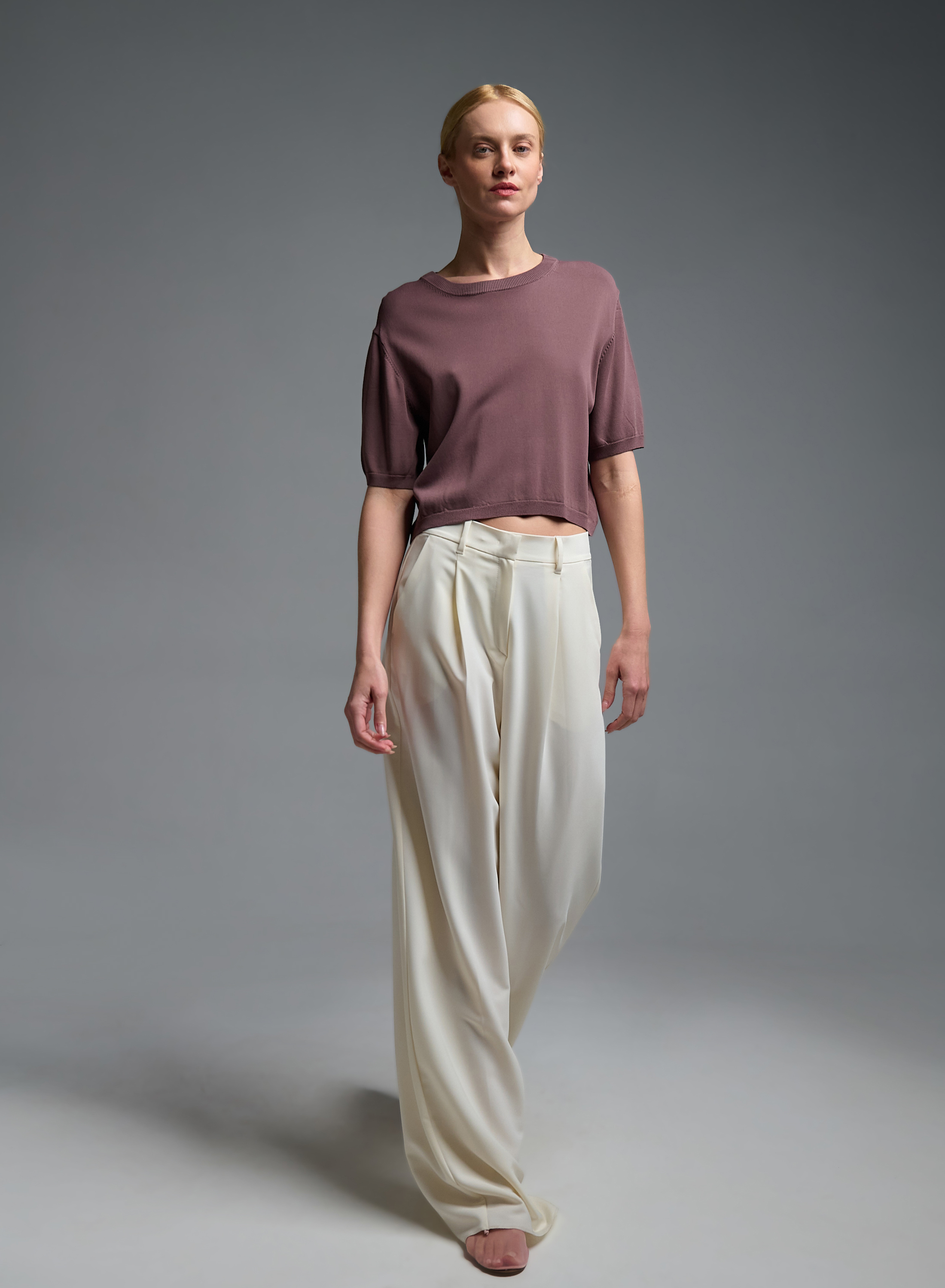 Κακάο πλεκτή Μπλούζα με κοντά μανίκια Valentina Milano - 1