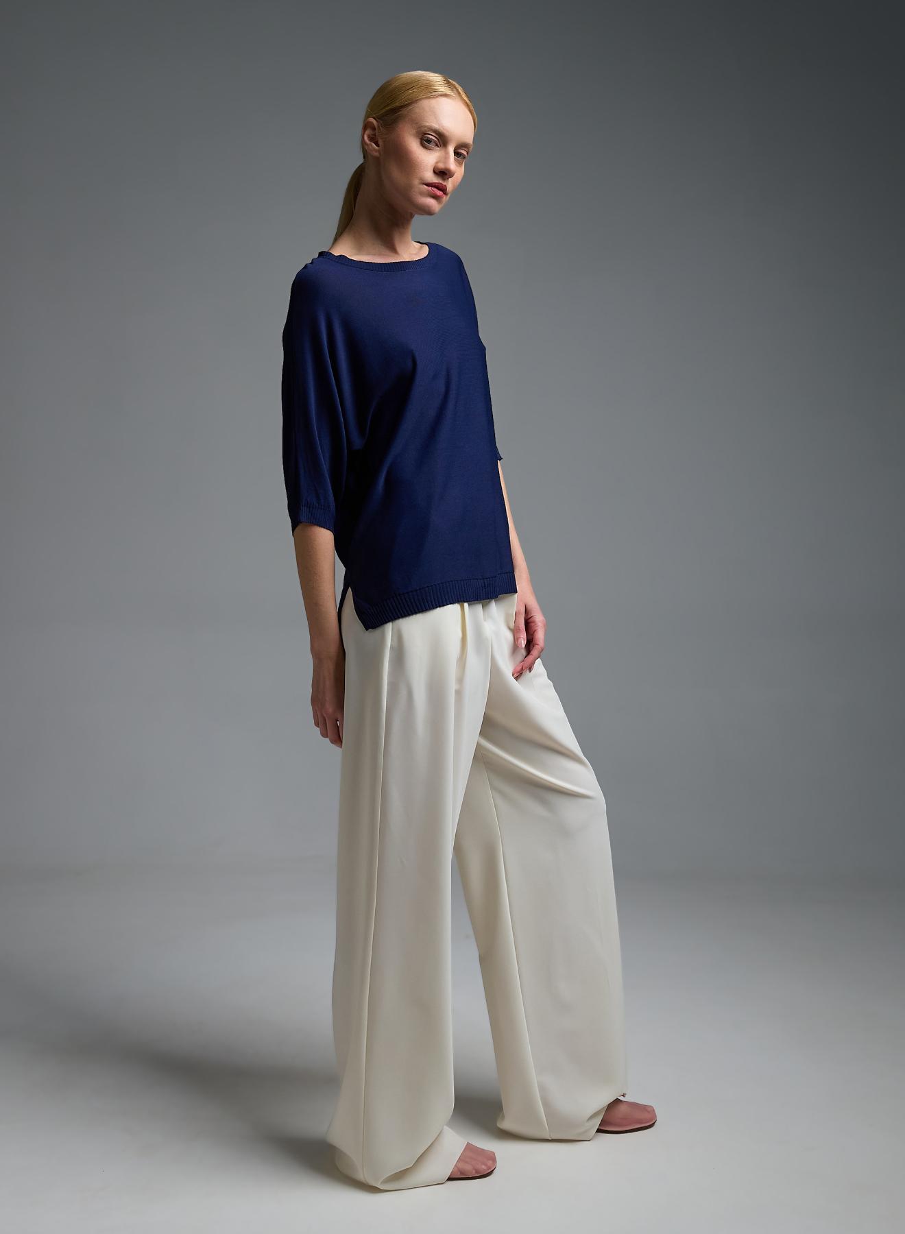 Μπλε πλεκτή Μπλούζα με ανοίγματα στο πλάι και με κοντά μανίκια Valentina Milano - 2