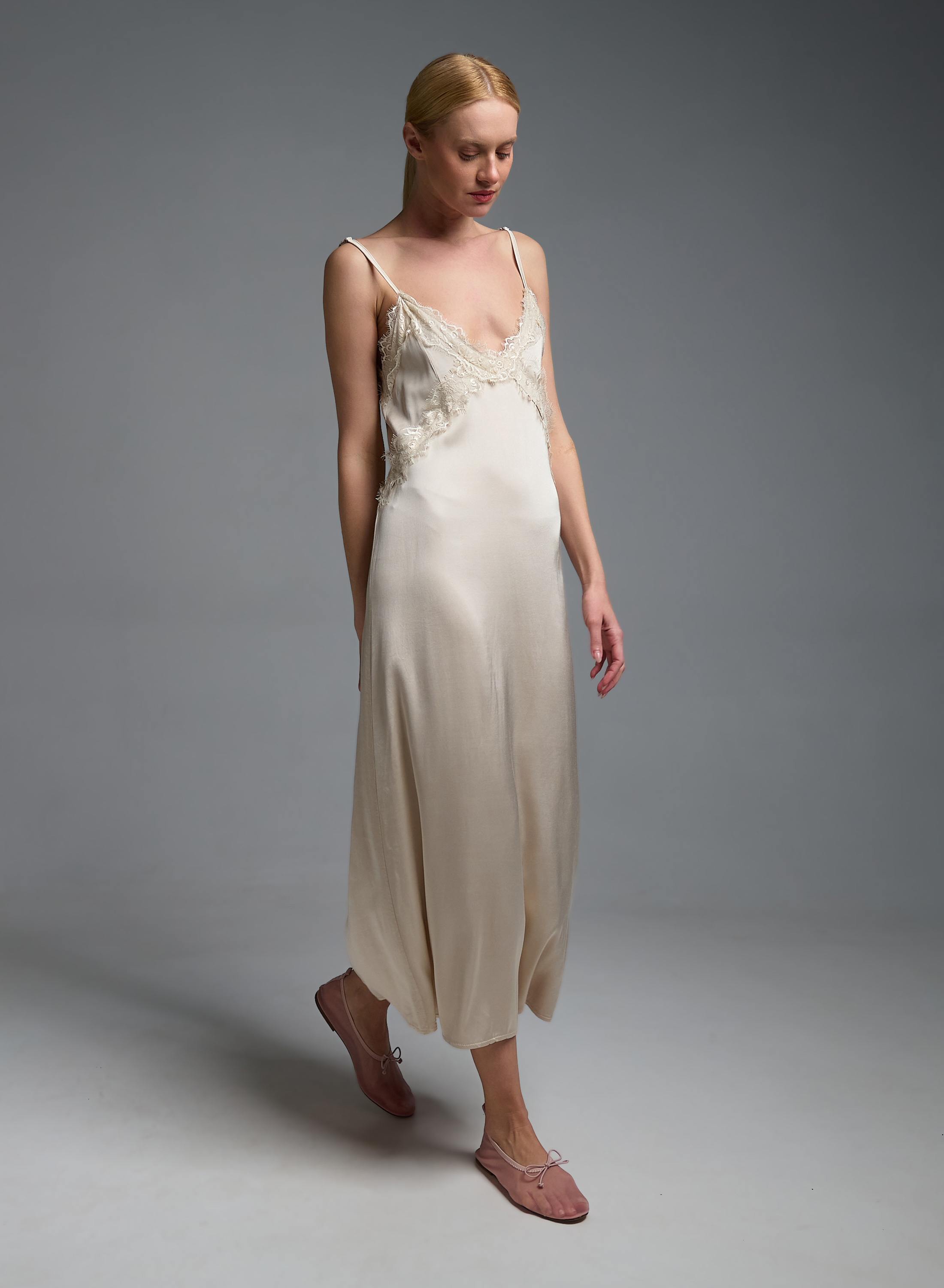 Ecru silky touch Dress with straps and with lace details Valentina Milano - 1