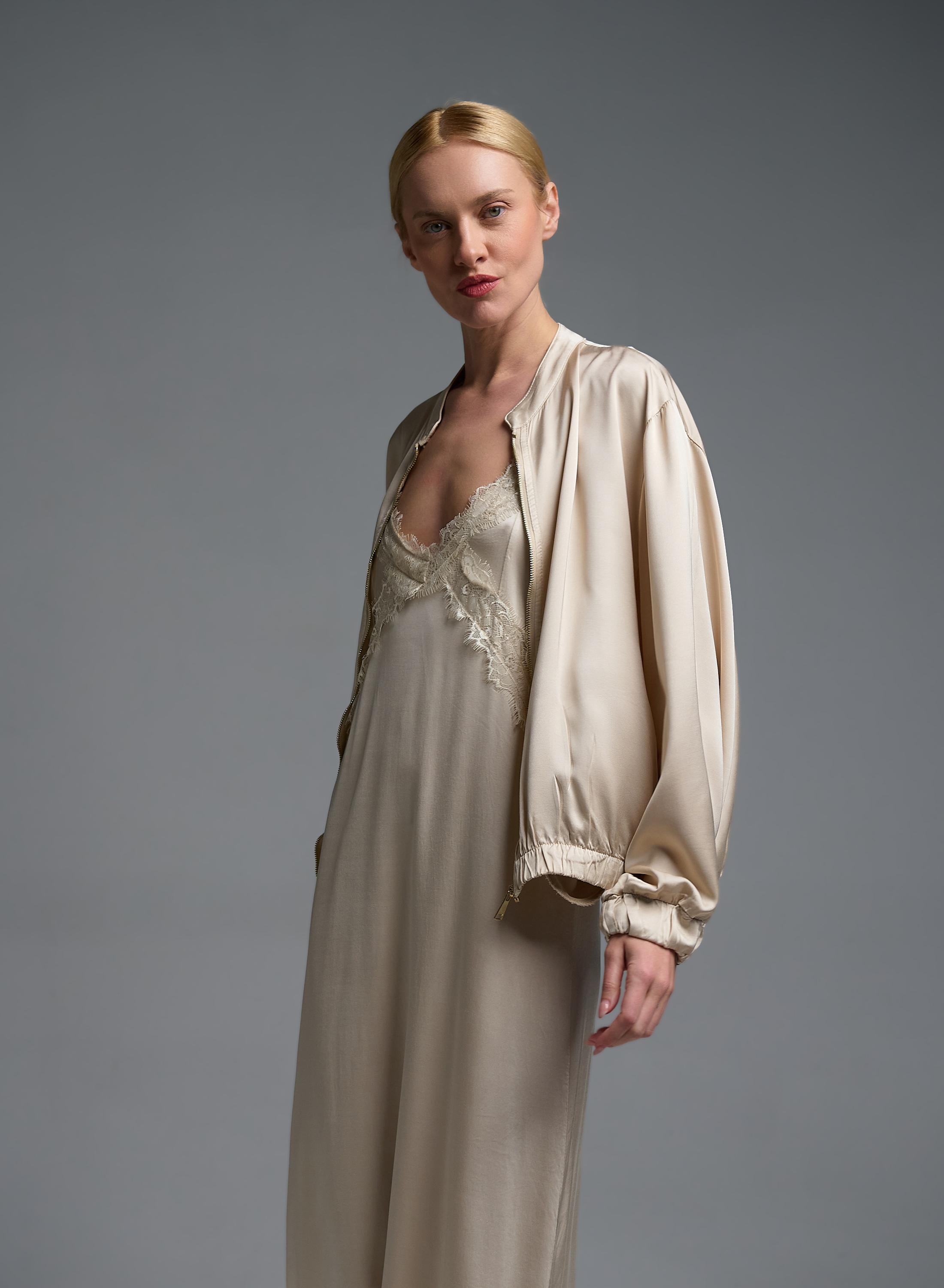 Ecru silky touch Dress with straps and with lace details Valentina Milano - 7