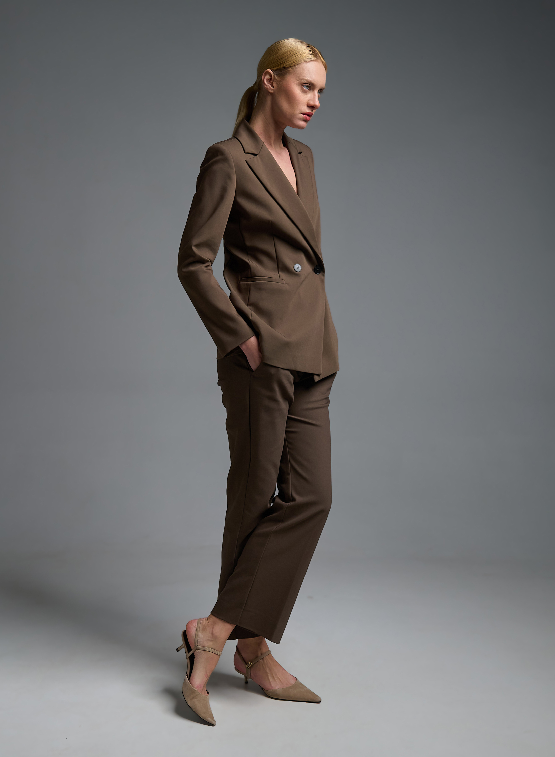 Chocolate straight fit Trousers Emme Marella - 2