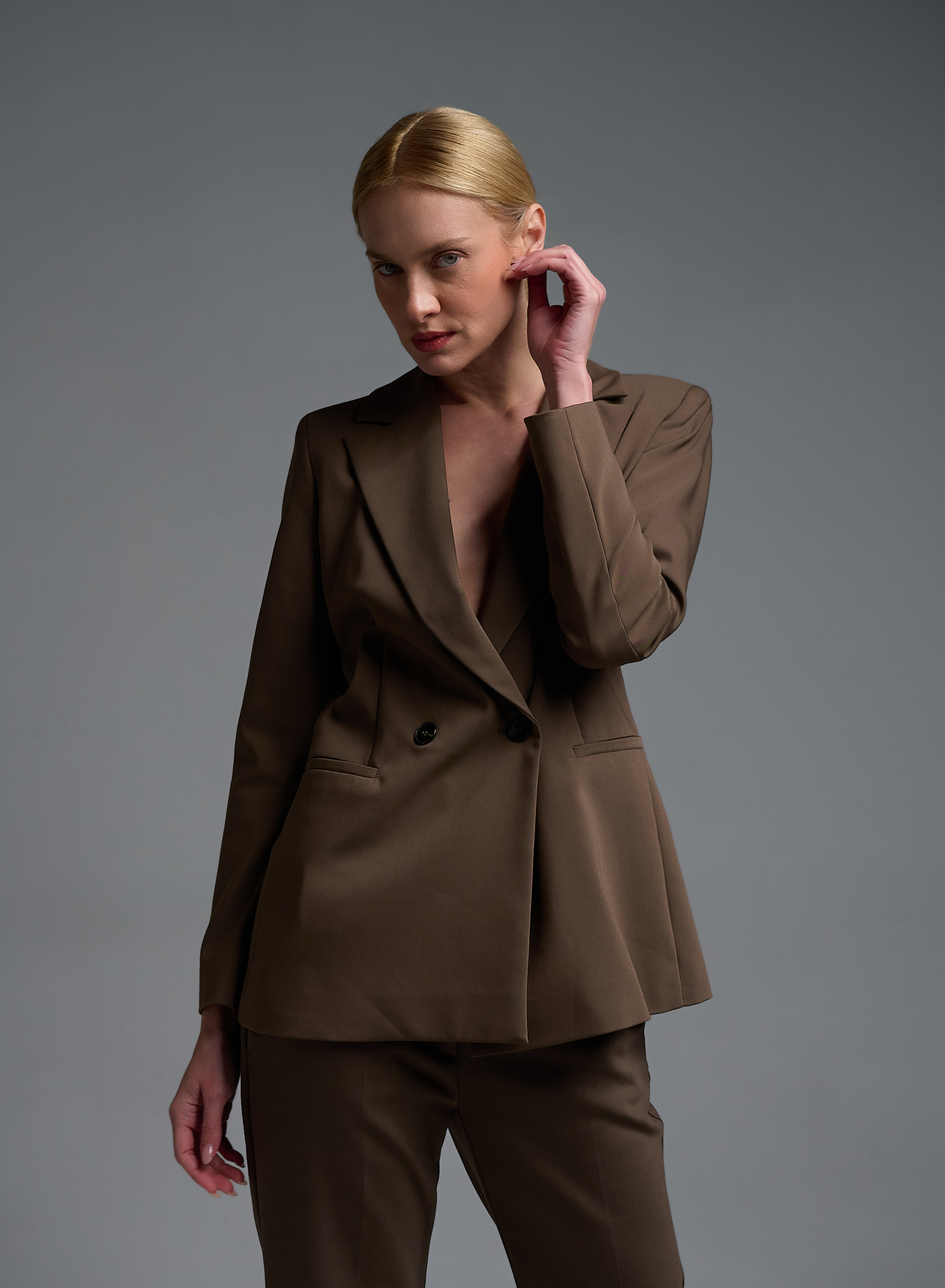 Chocolate double-breasted Jacket Emme Marella - 4