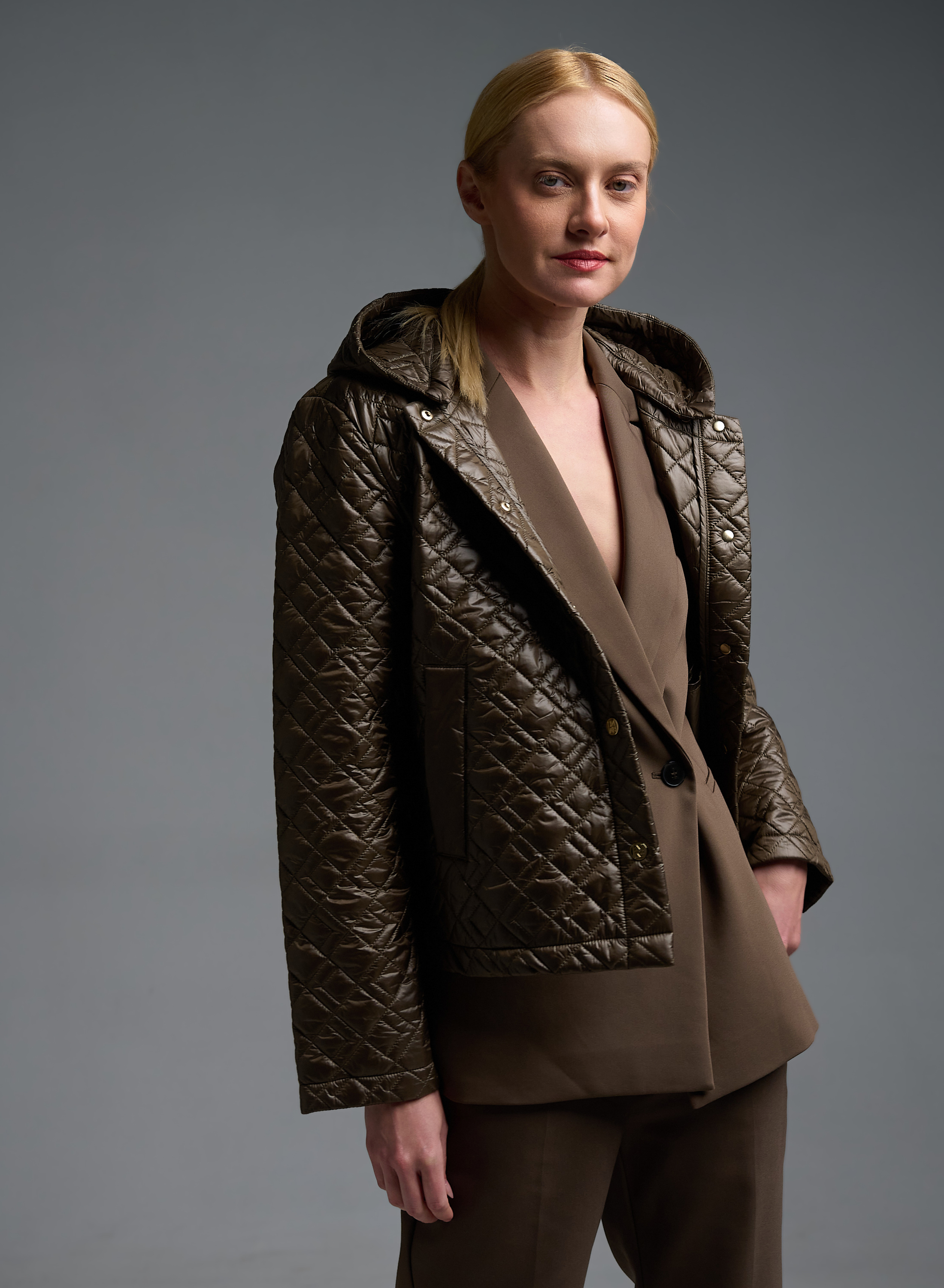 Chocolate water-repellent Jacket with adjustable hood Emme Marella - 4