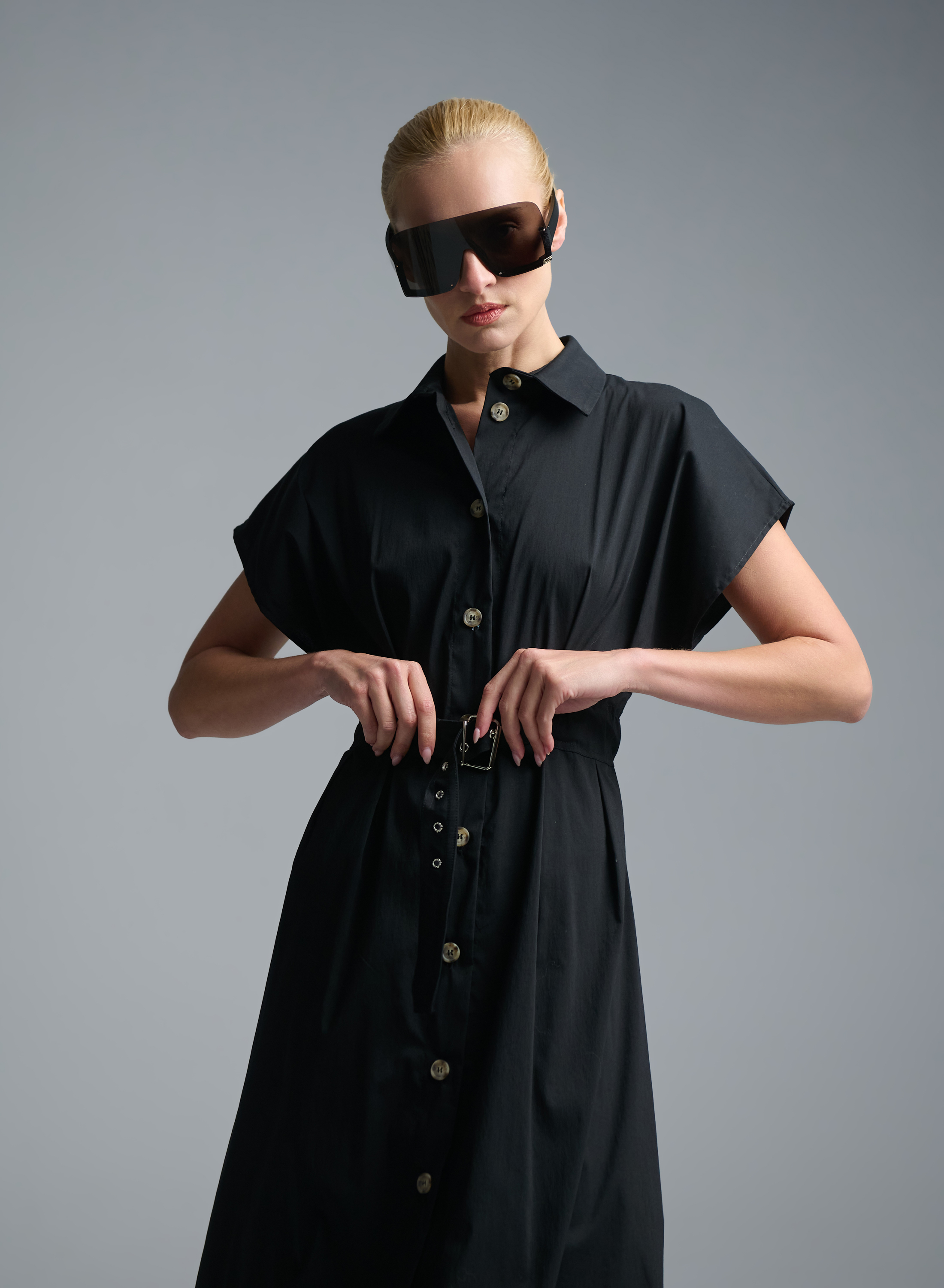Black sleeveless chemisier Dress with belt R.R. - 3