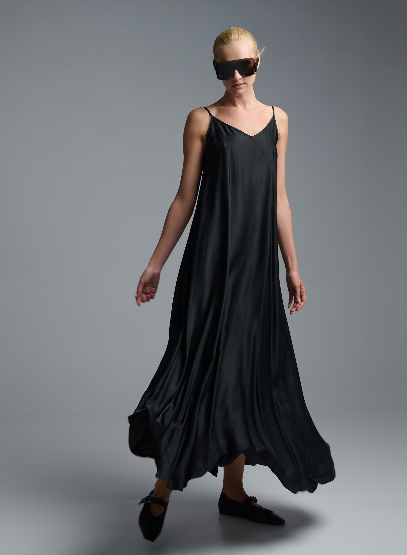 Black silky touch Dress with straps Vicolo - 1