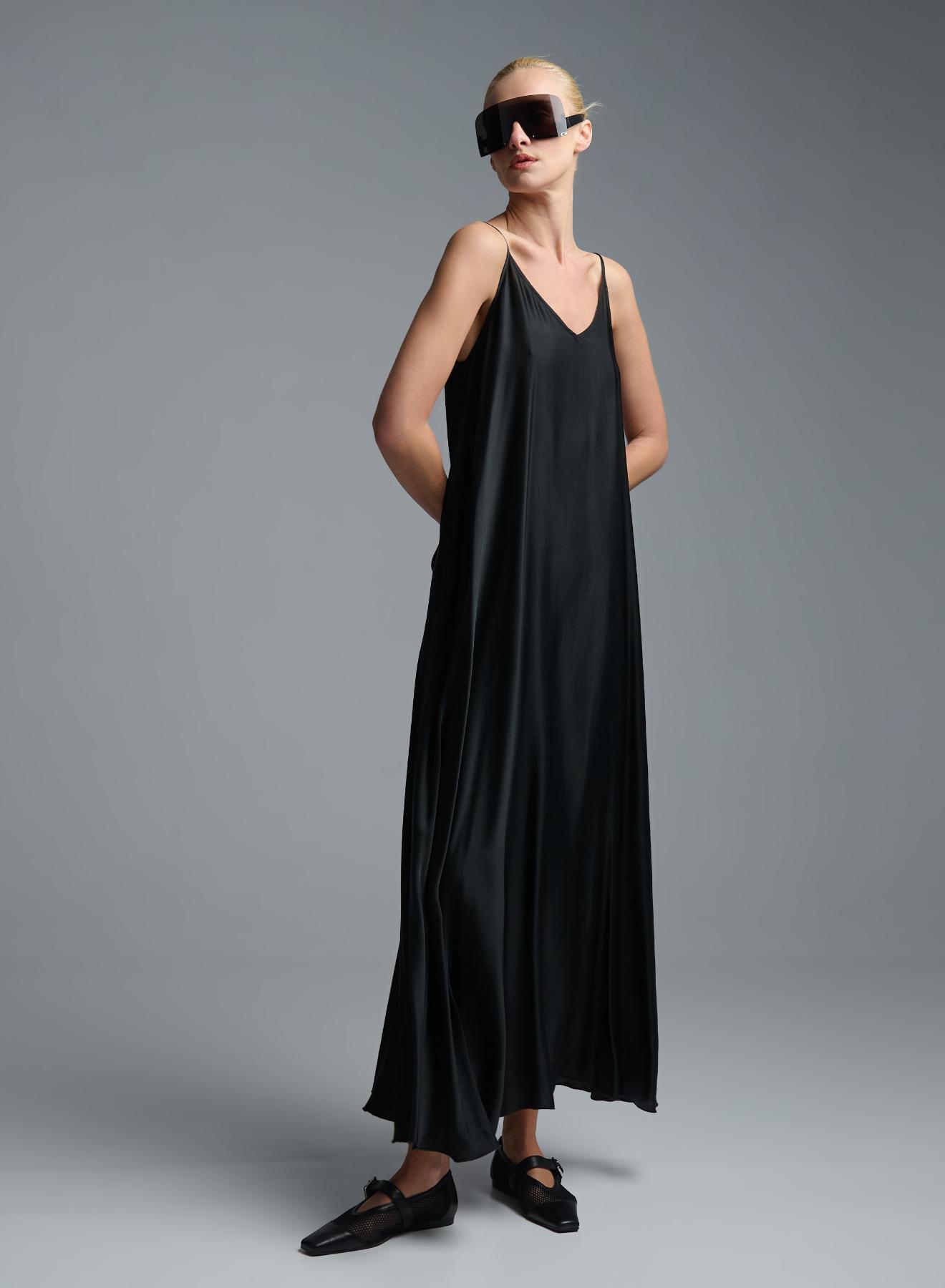 Black silky touch Dress with straps Vicolo - 4