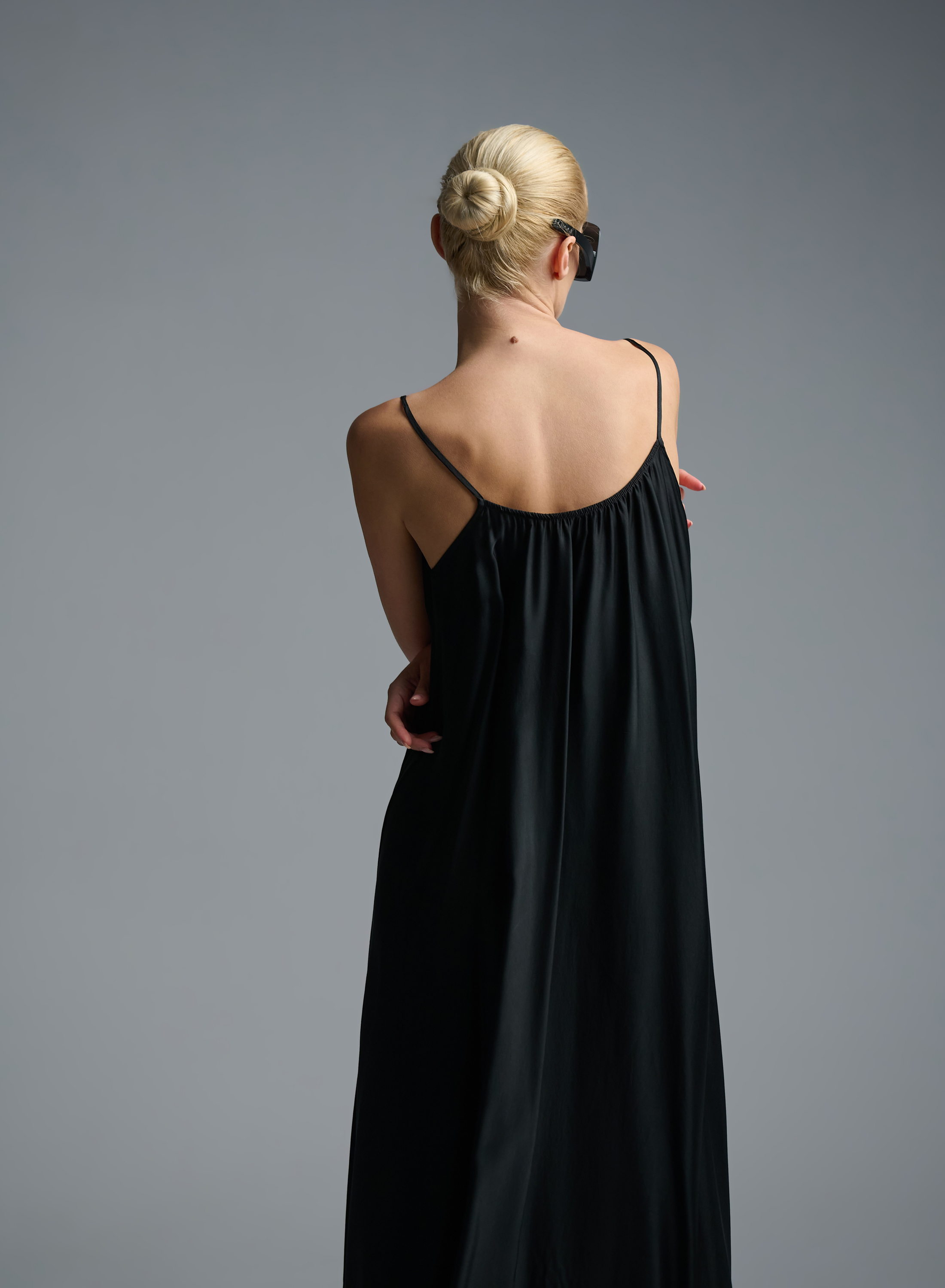Black silky touch Dress with straps Vicolo - 5
