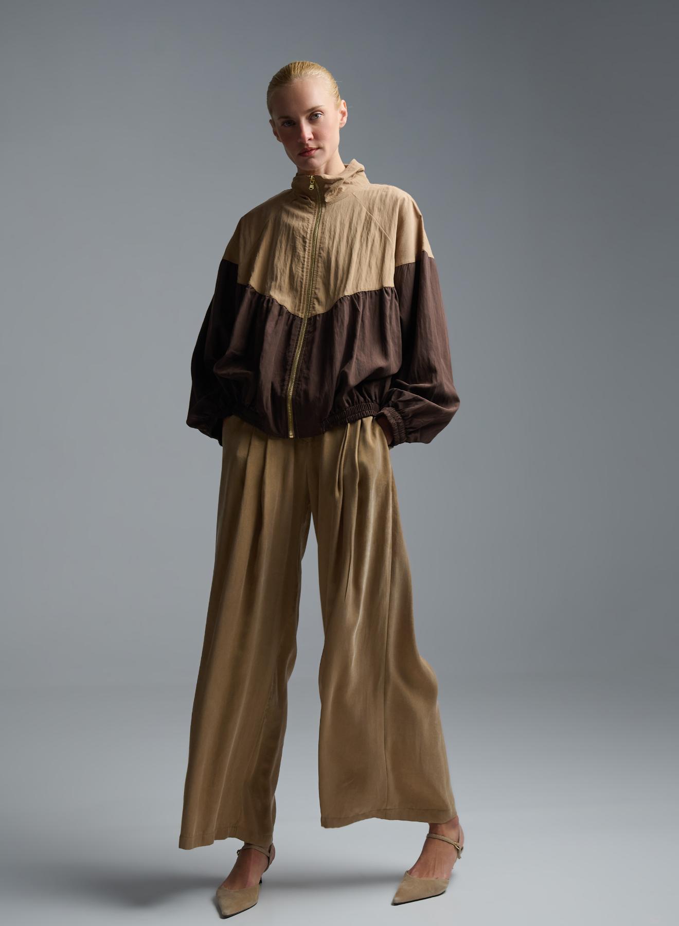 Κάμελ wide legs Παντελόνι με πιέτες Eco - 4