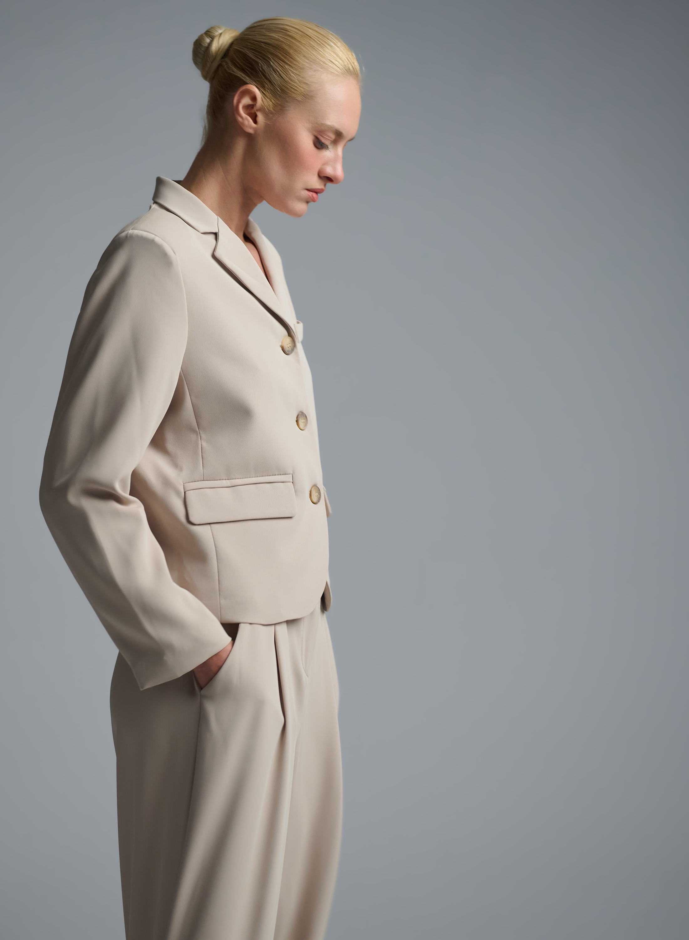Beige Jacket with three buttons Tensione Inn - 5