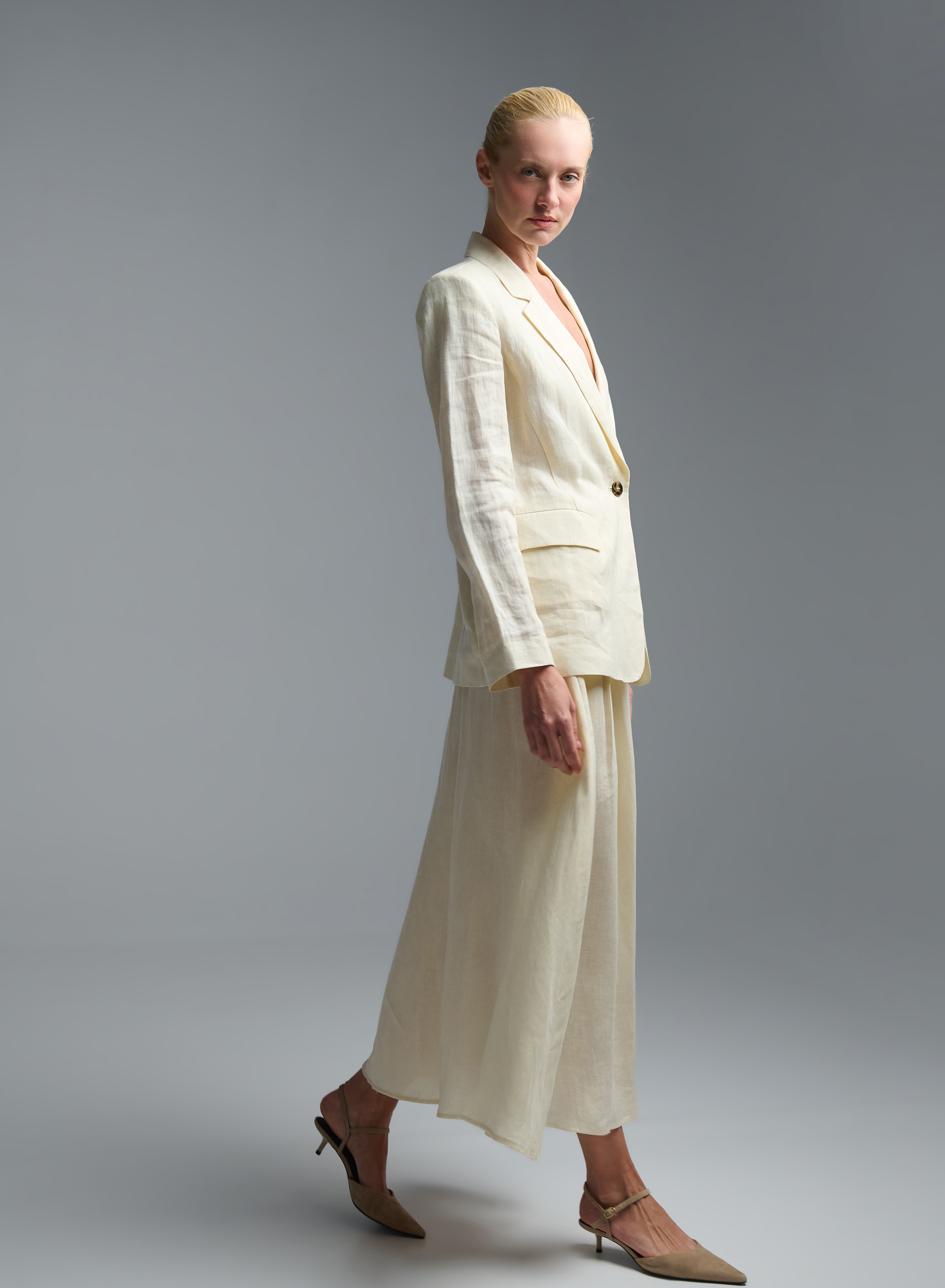 Ecru linen Skirt with pleats and with rear elasticated waistband Emme Marella - 4