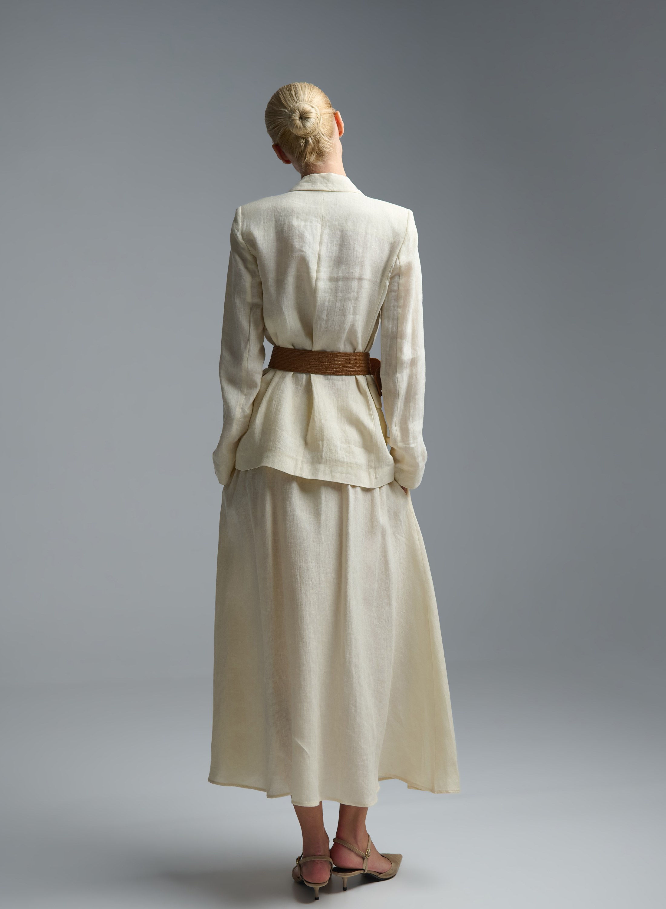 Ecru linen Skirt with pleats and with rear elasticated waistband Emme Marella - 7