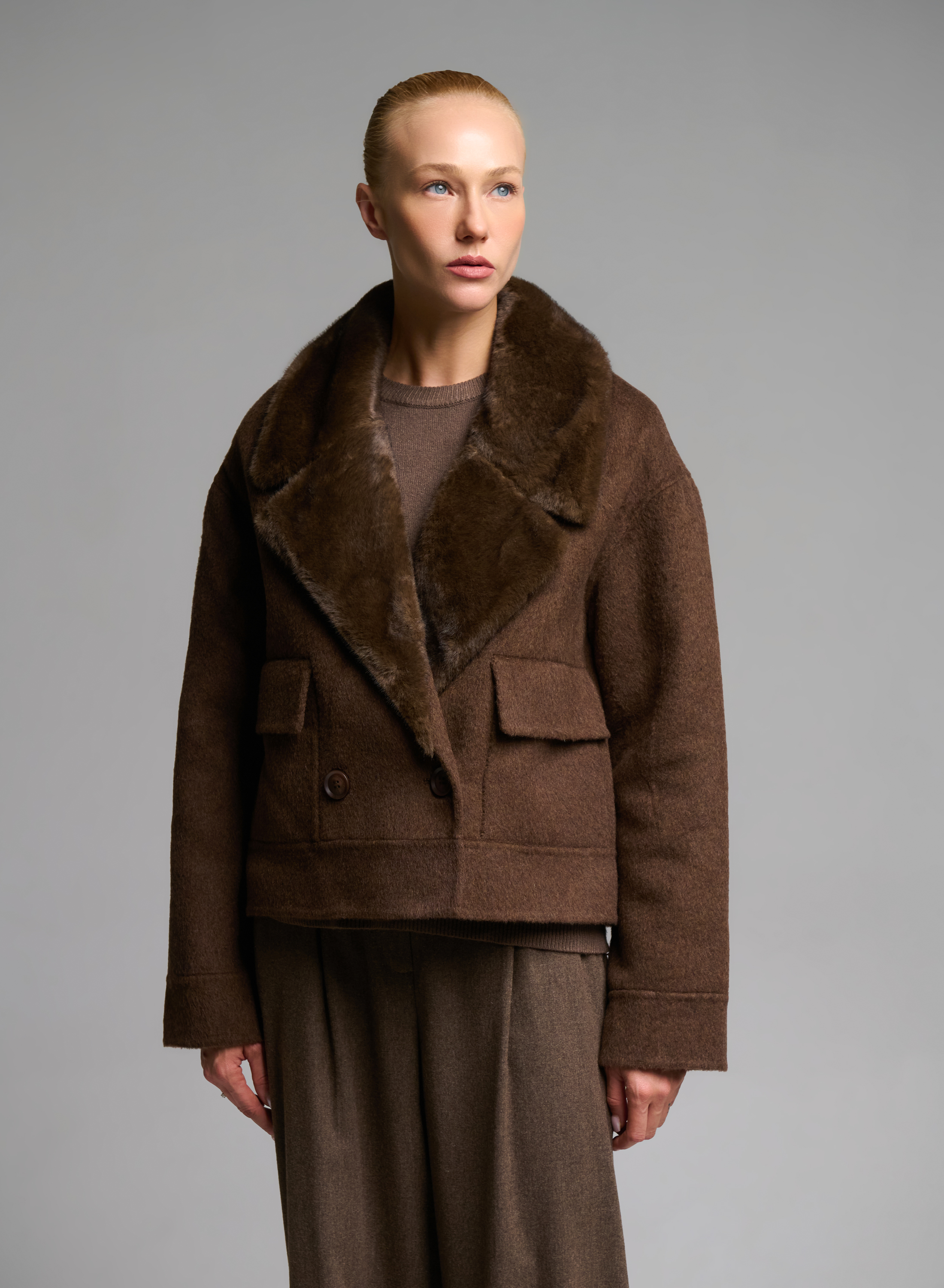 Chocolate Overcoat with eco Fur lapels Alessia Massimo - 3