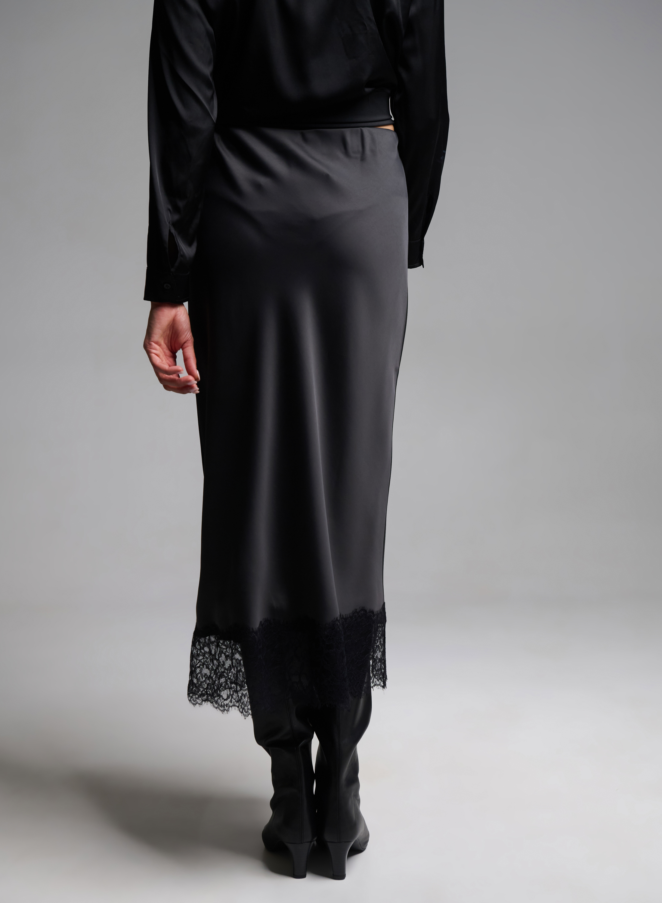 Grey Anthracite satin Skirt with lace hem Emme Marella - 3
