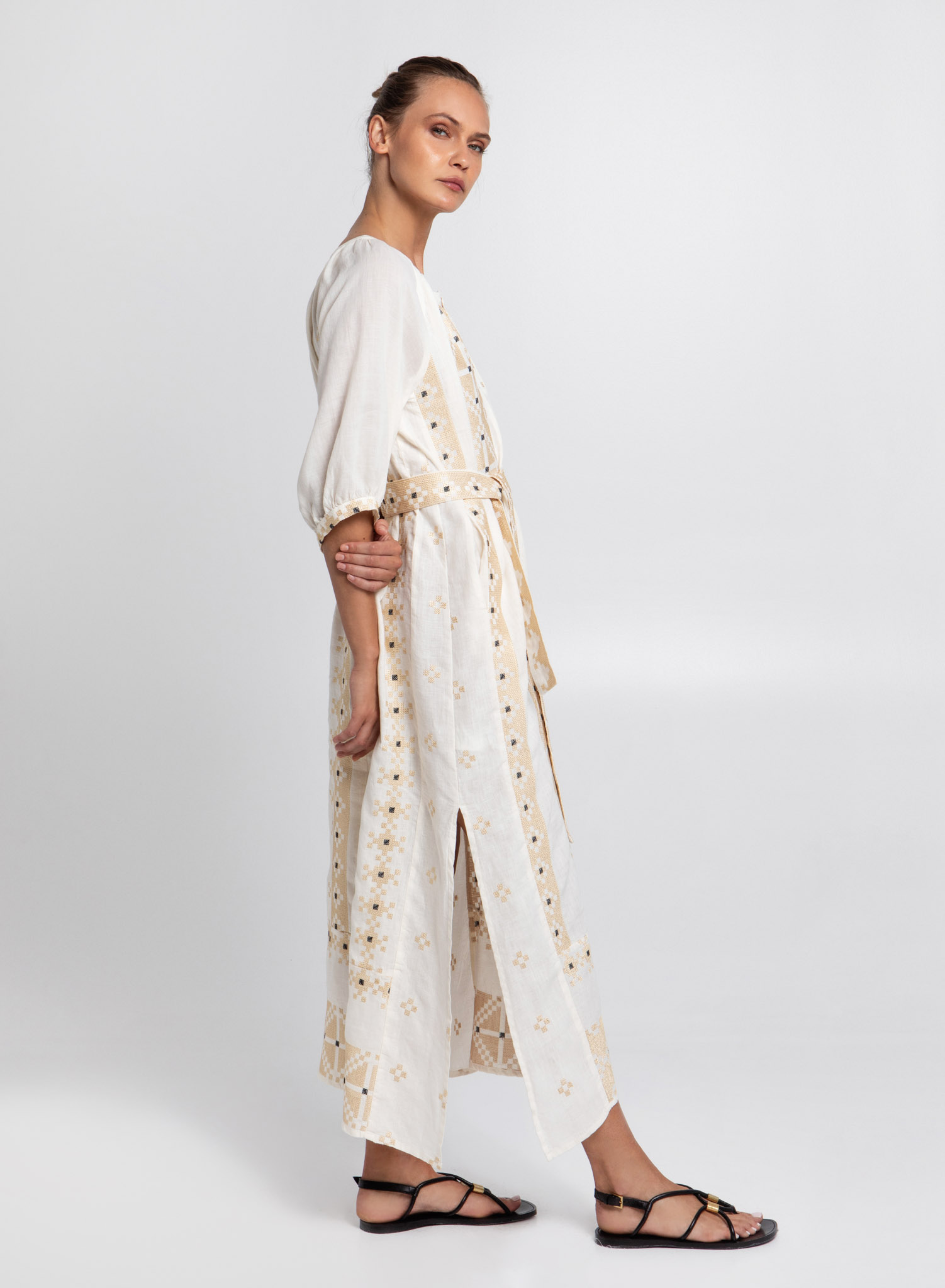 Φυσικό -Χρυσό Φόρεμα Pixel με ζώνη, στρογγυλή λαιμόκοψη με V, κοντά μανίκια και ανοίγματα στο πλάι Greek Archaic Kori - 3