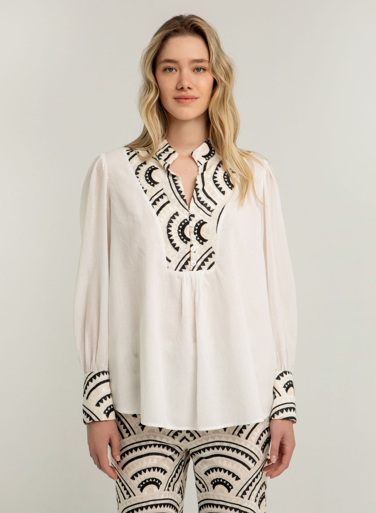 White-Black-Ecru New Triangle Blouse with long sleeves and with V neckline and buttons Greek Archaic Kori - 0