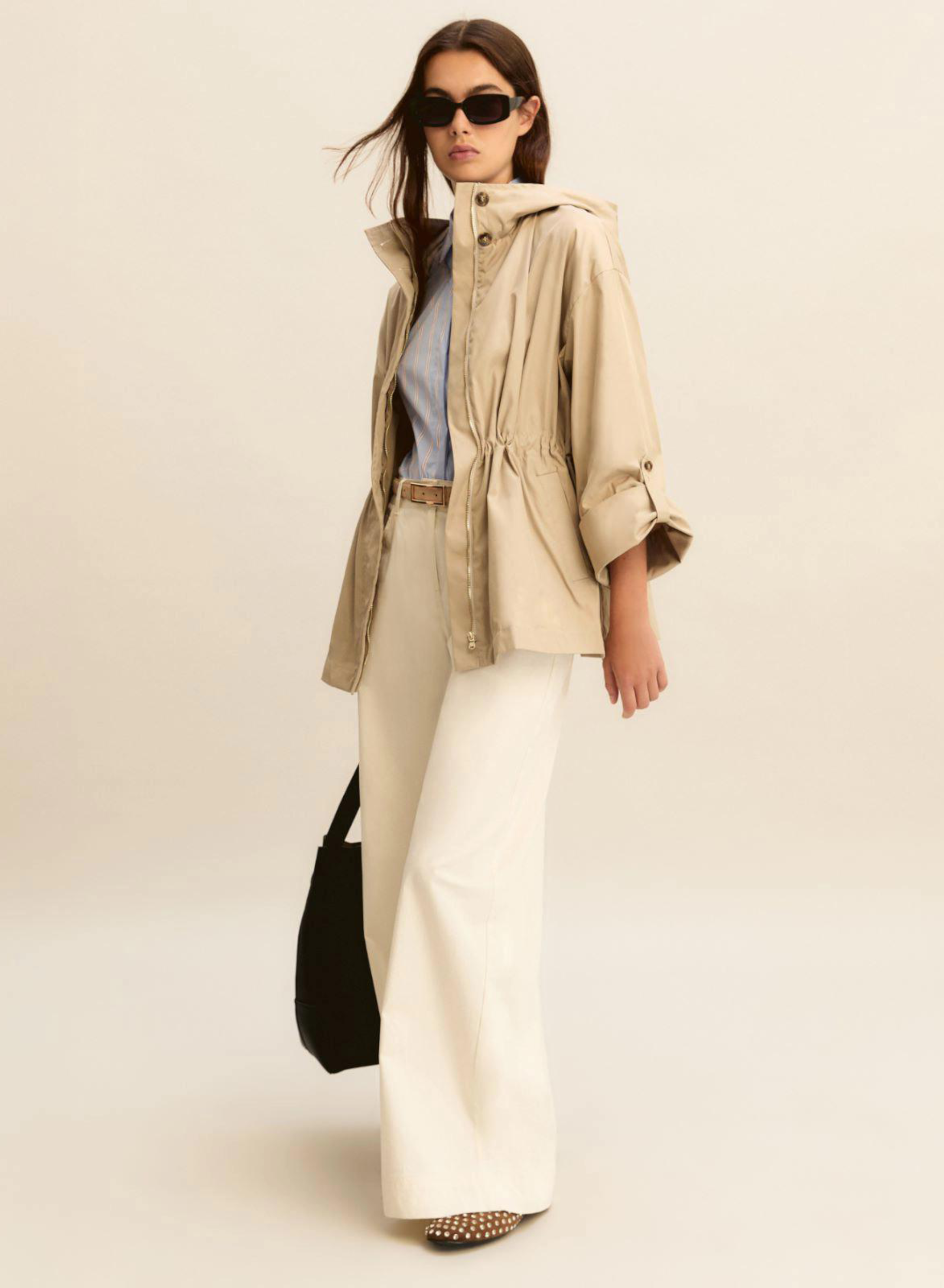 Μπεζ αδιάβροχο Parka με κουκούλα και με εσωτερικό κορδόνι στη μέση Emme Marella - 0