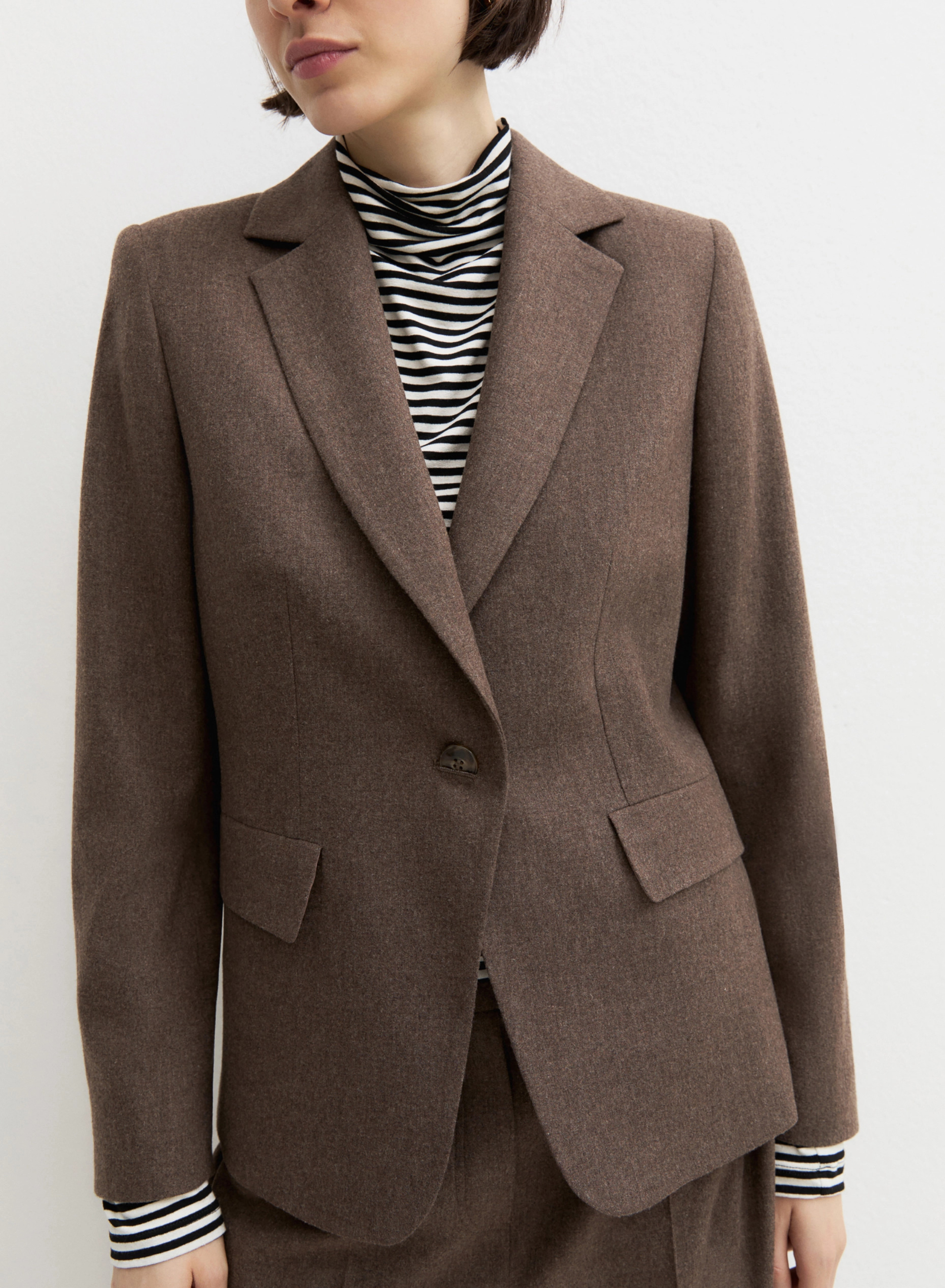 Taupe single buttoned Jacket Emme Marella - 3