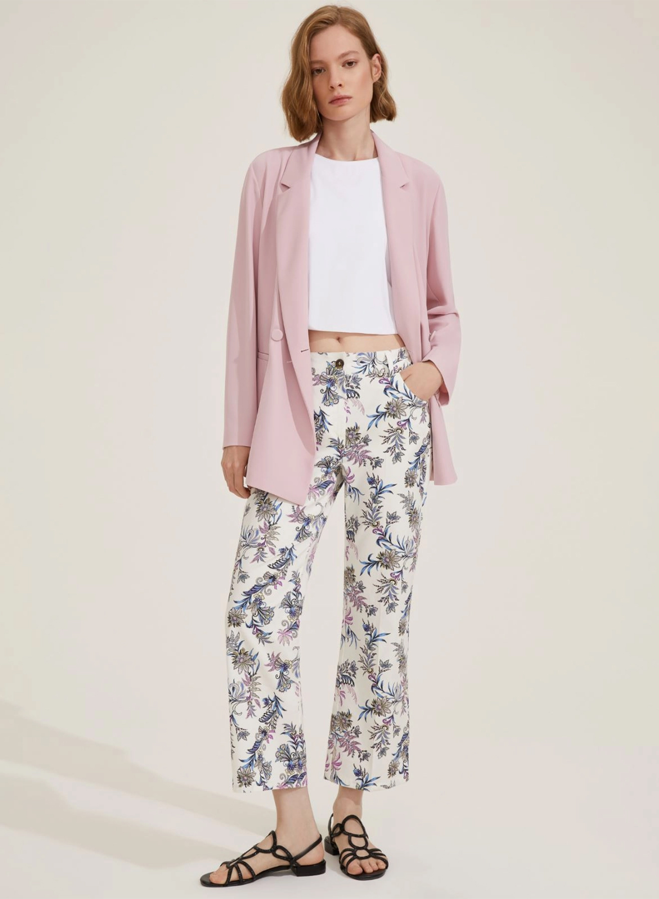 Κρεμ floral cropped Παντελόνι σε ίσια γραμμή Emme Marella - 0