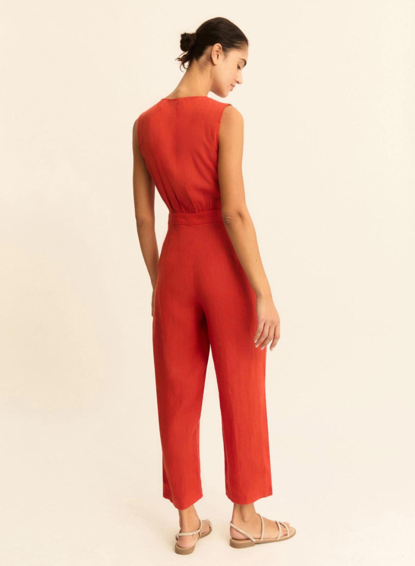 Πορτοκαλί αμάνικη ολόσωμη λινή Φόρμα με V λαιμόκοψη και με κουμπιά Emme Marella - 4