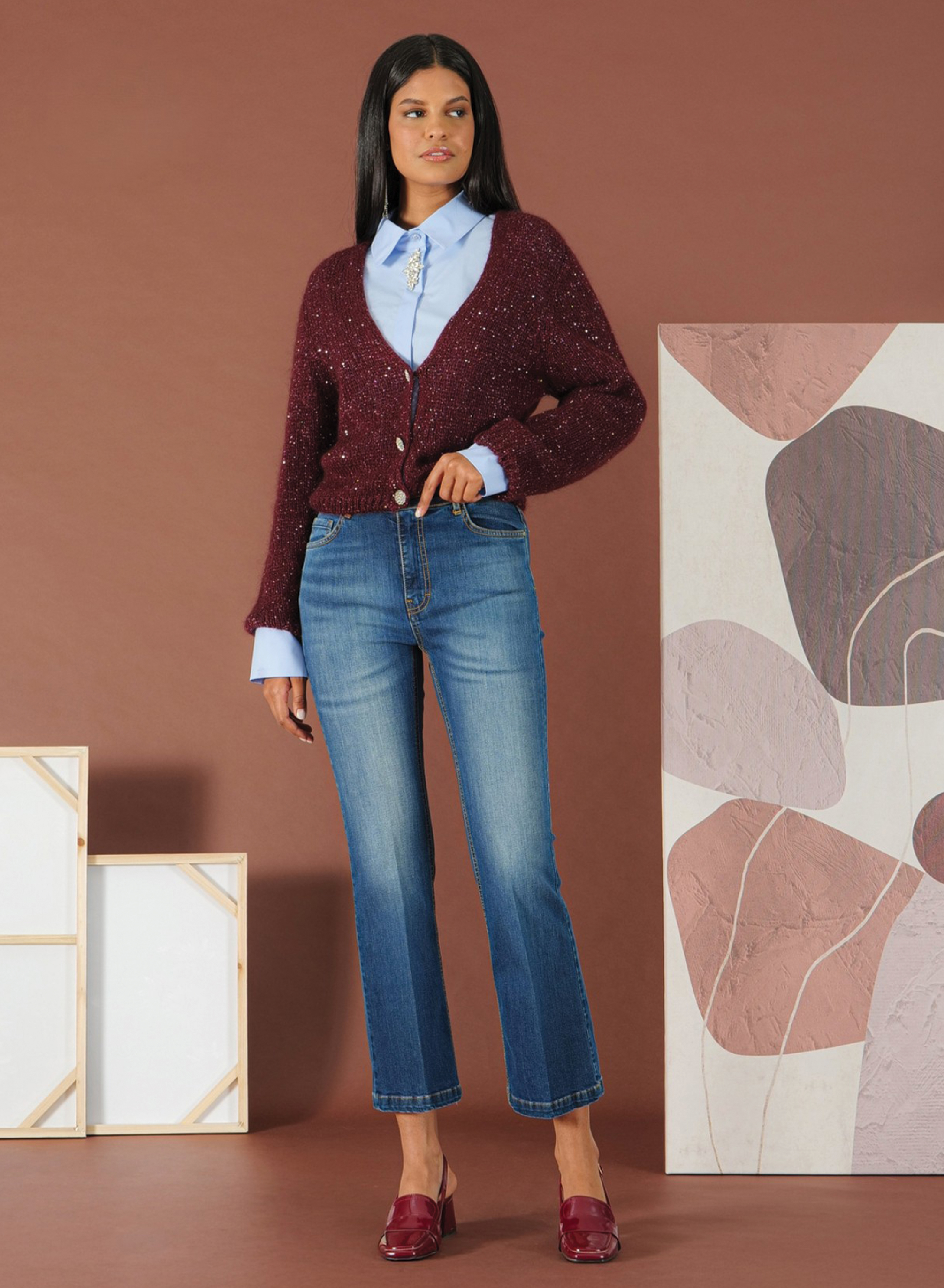 Copy of Blue Cropped, light flared stretch Jeans R.R. - 5