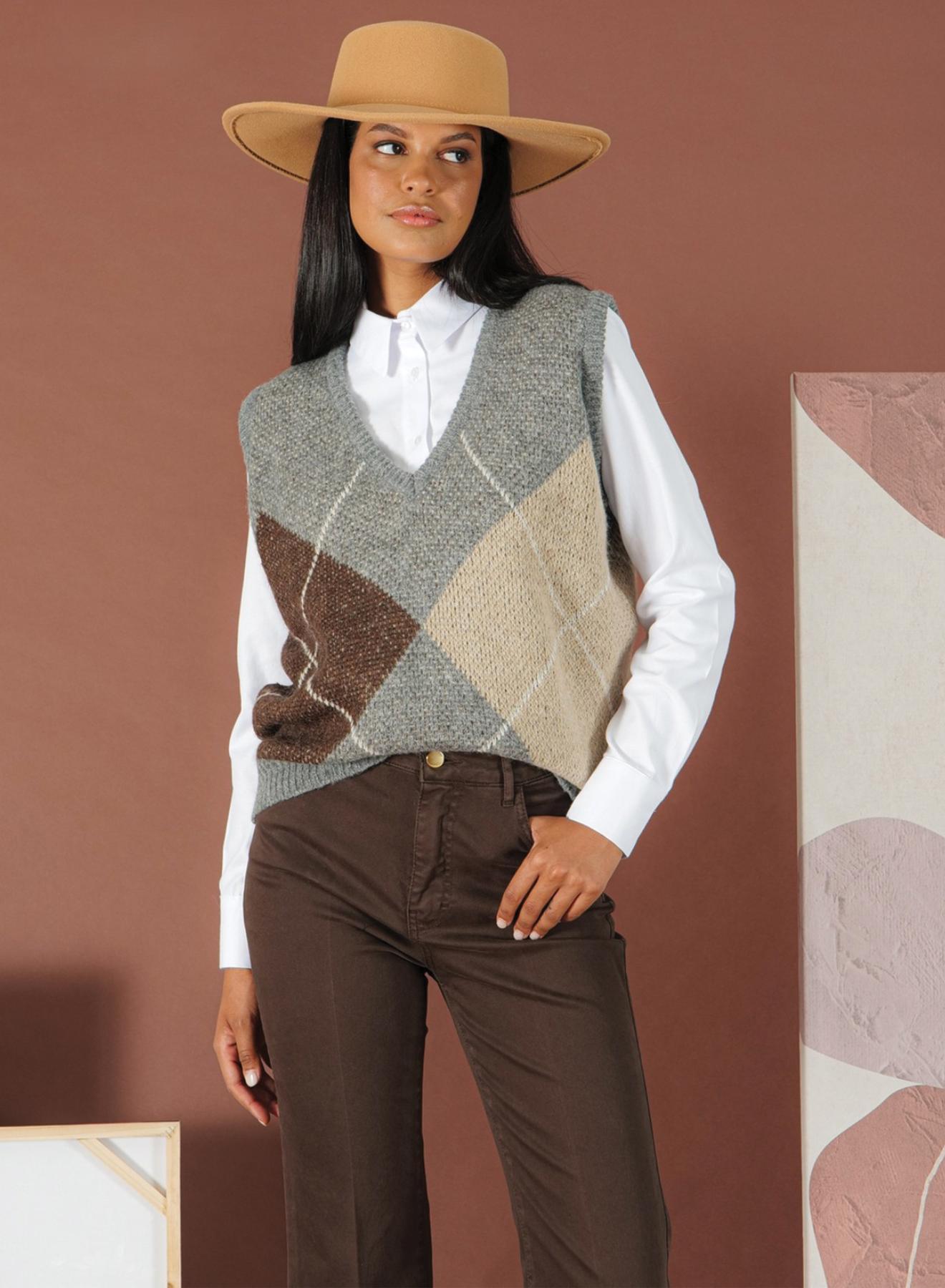 Σοκολά Παντελόνι κροπ με μικρή καμπάνα και ξέφτια στο τελείωμα R.R. - 3