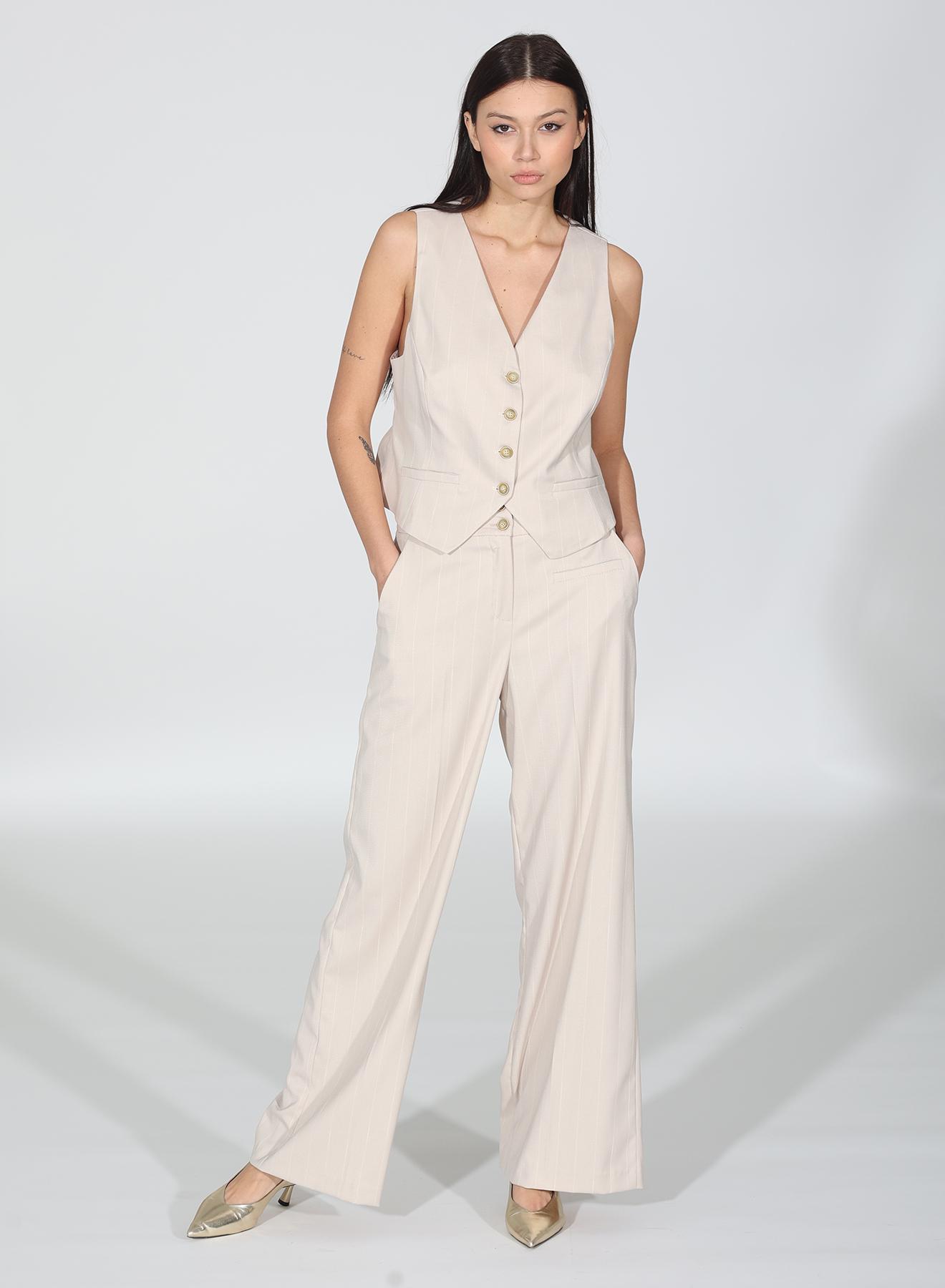 Beige pinstriped, high waisted, wide legs Trousers R.R - 3