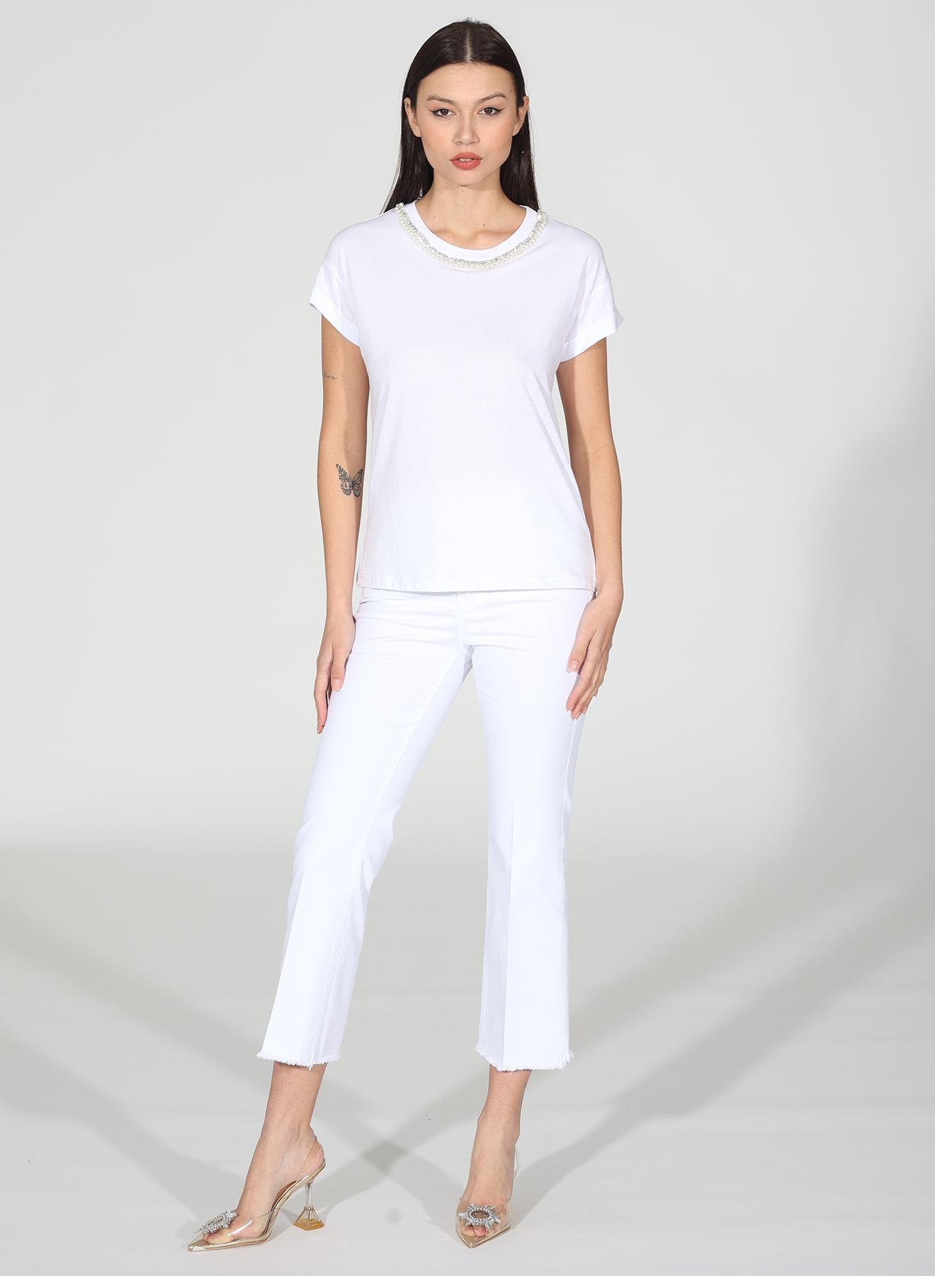 Λευκό T-Shirt με στρας και πέρλες R.R. - 1