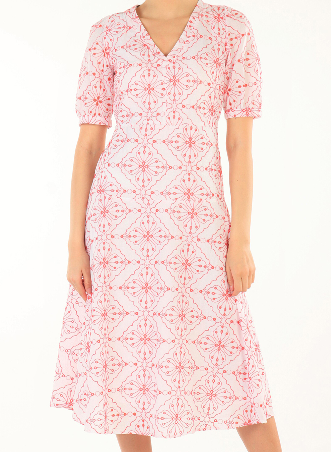 Broderie dress with V-neck and short sleeves - 2