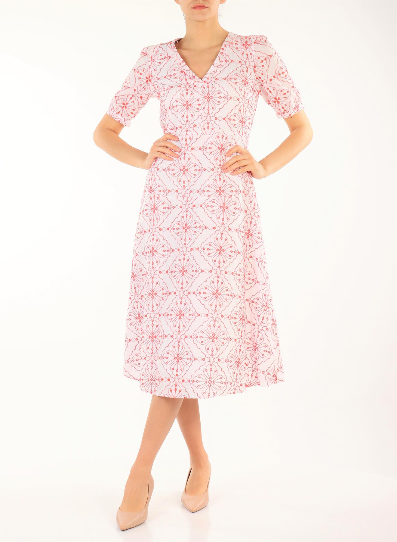 Broderie dress with V-neck and short sleeves - 2