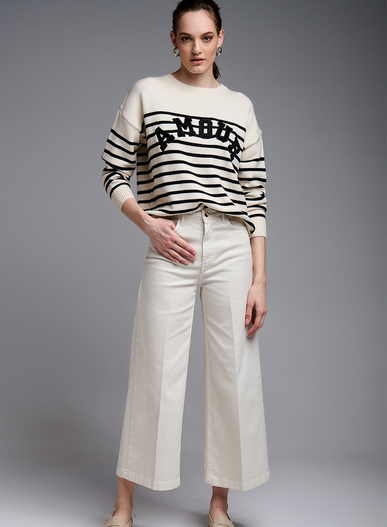 Sweater with stripes - 1