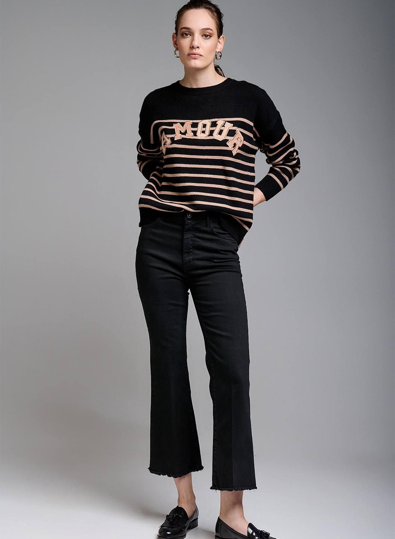Sweater with stripes - 3
