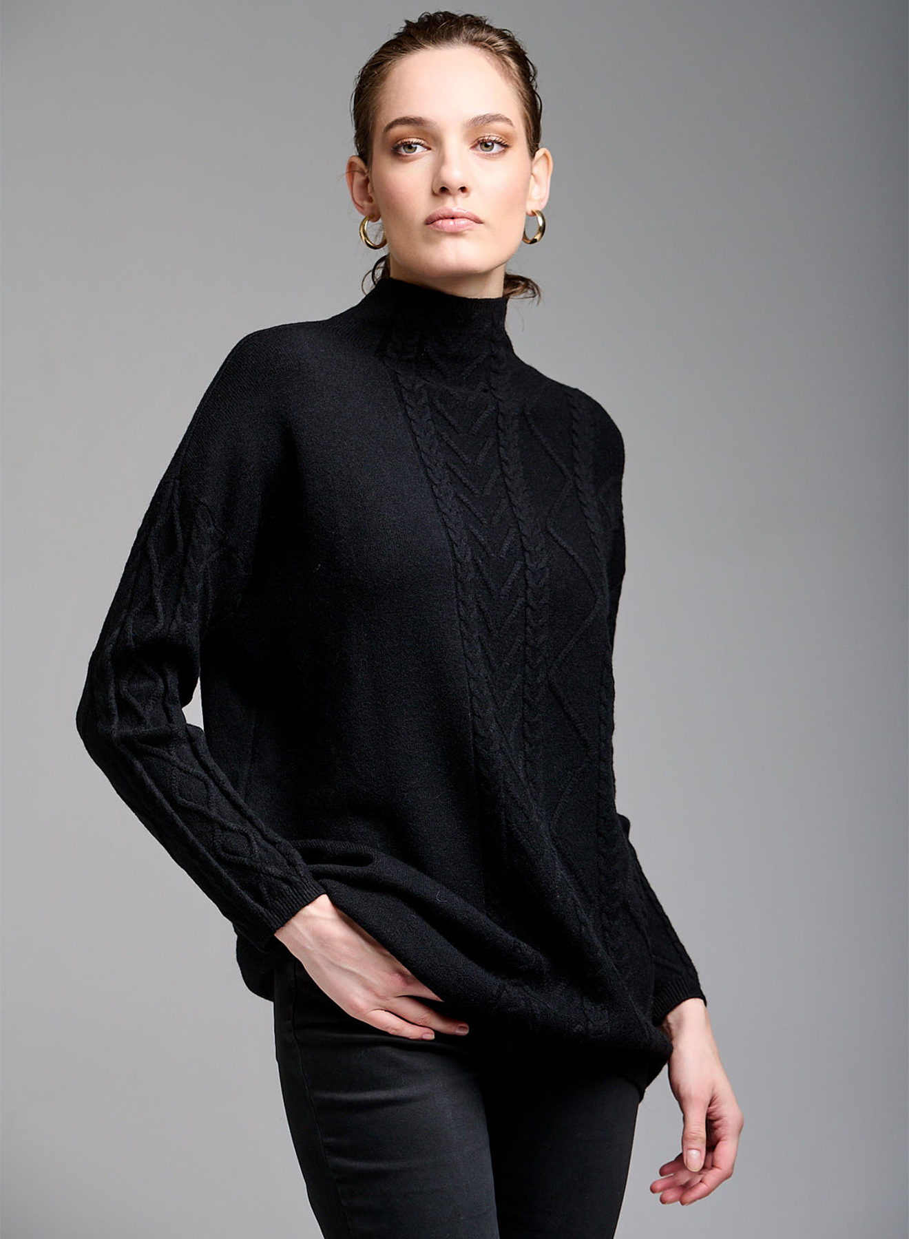 Half-turtleneck sweater with textured details - 0