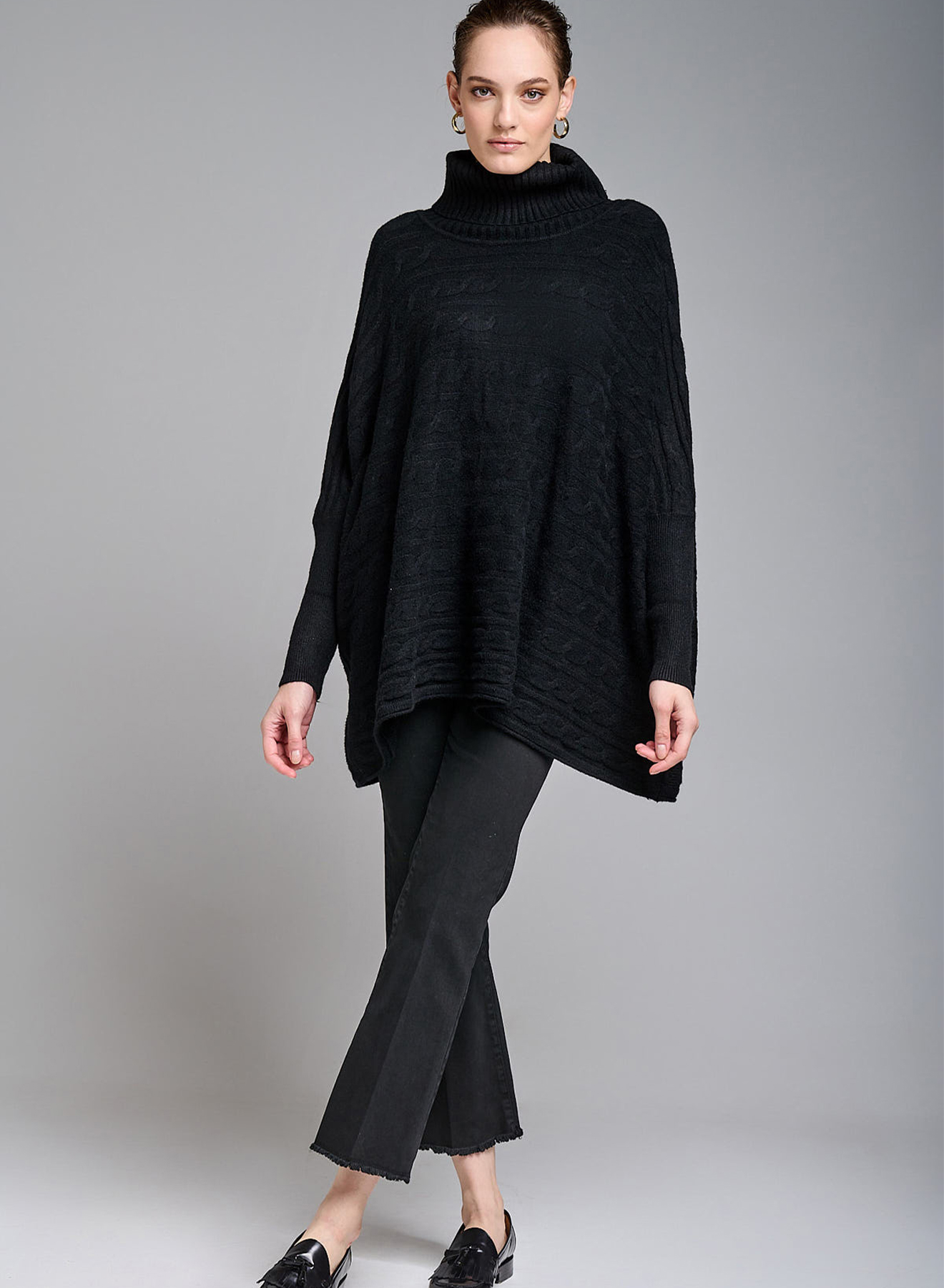 Oversized turtleneck sweater with textured details - 2