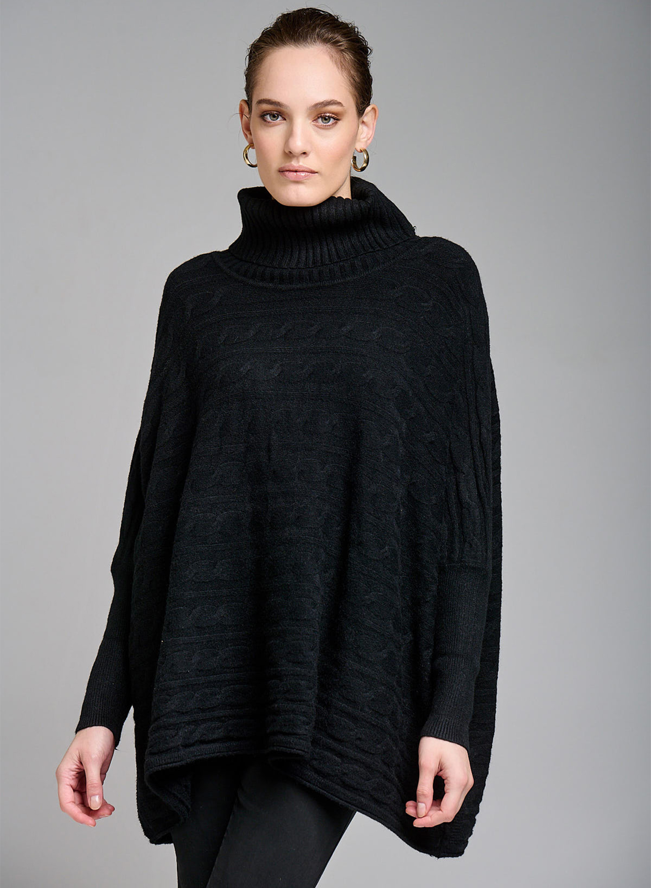 Oversized turtleneck sweater with textured details - 3