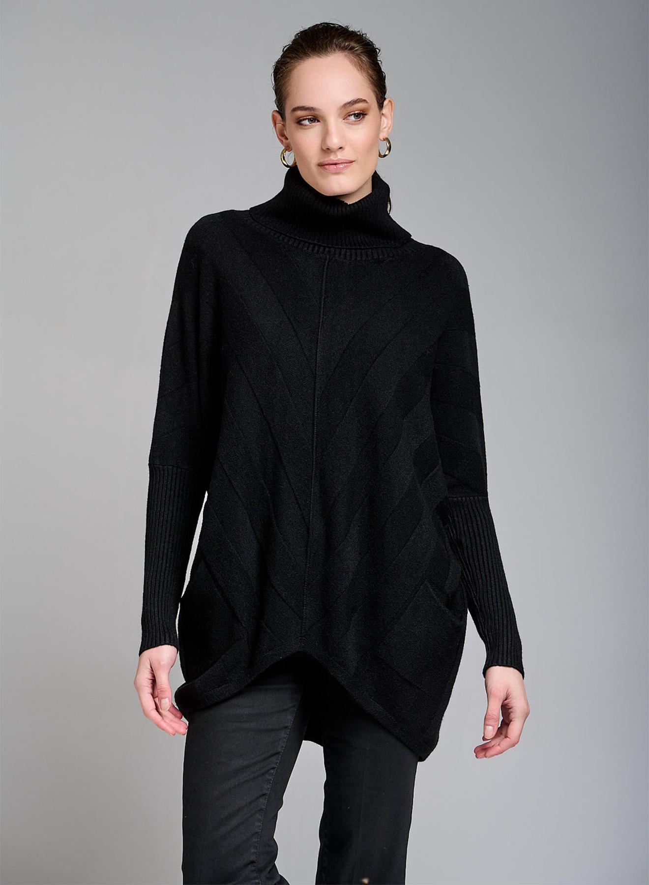 Oversized turtleneck sweater with textured details and pockets - 4