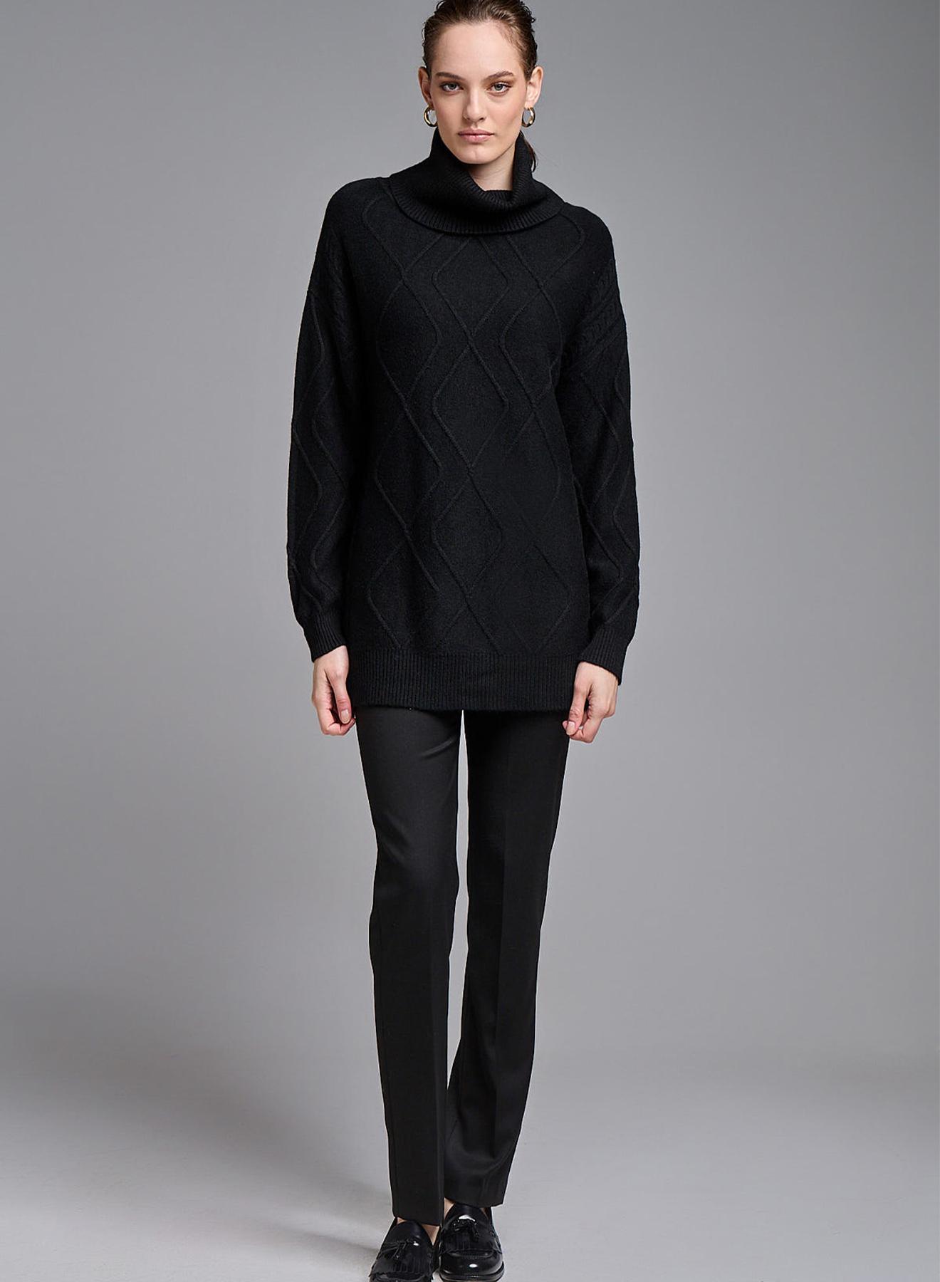 Turtleneck sweater with textured details - 3