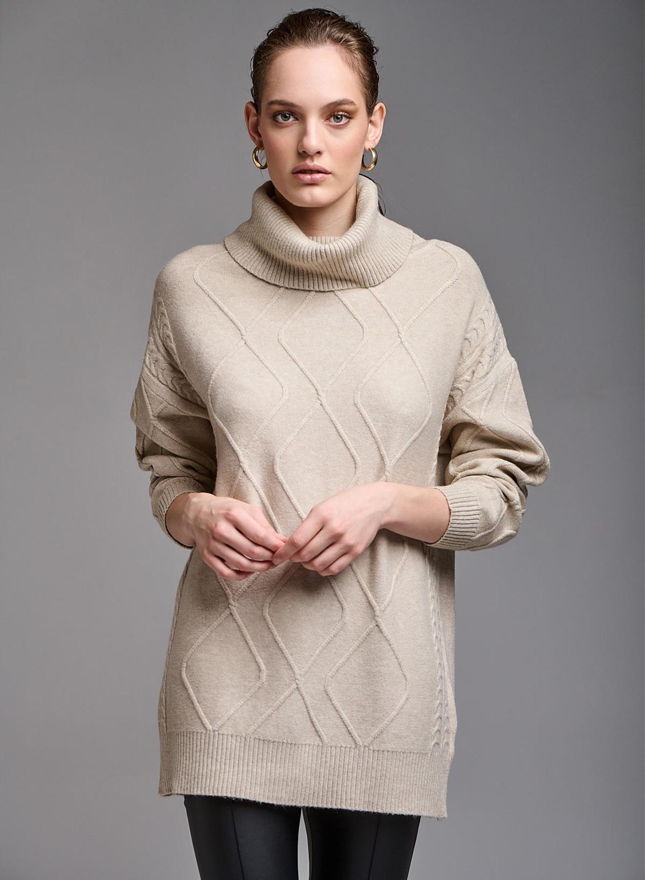 Turtleneck sweater with textured details - 3
