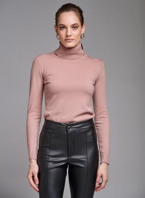 Slim fit turtleneck sweater - 13122