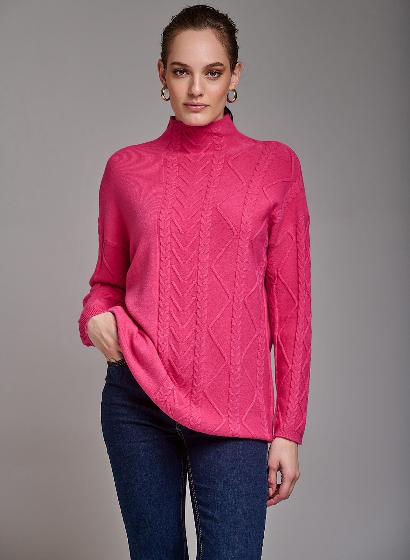 Half-turtleneck sweater with textured details - 0