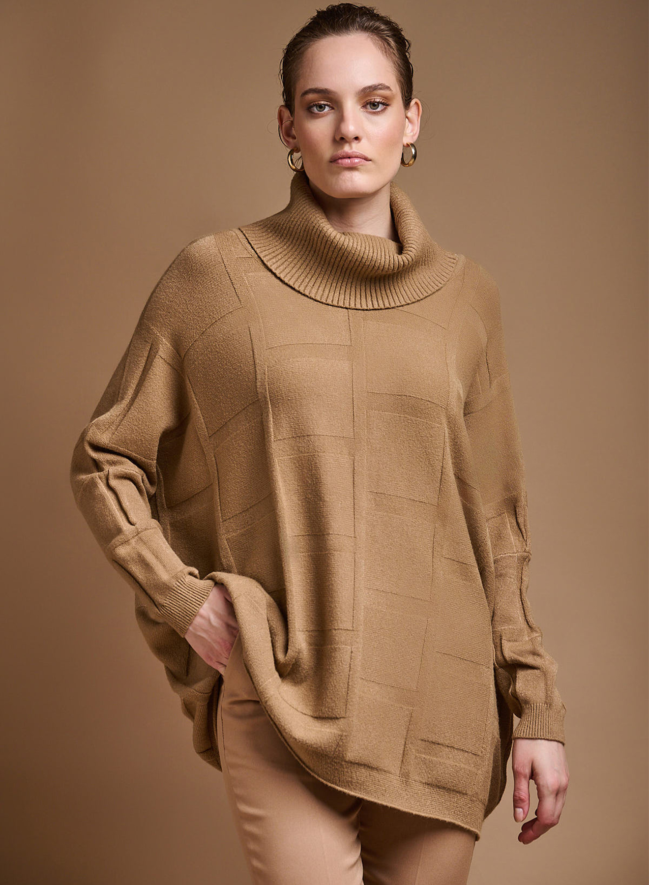 Oversized turtleneck sweater with textured details - 0
