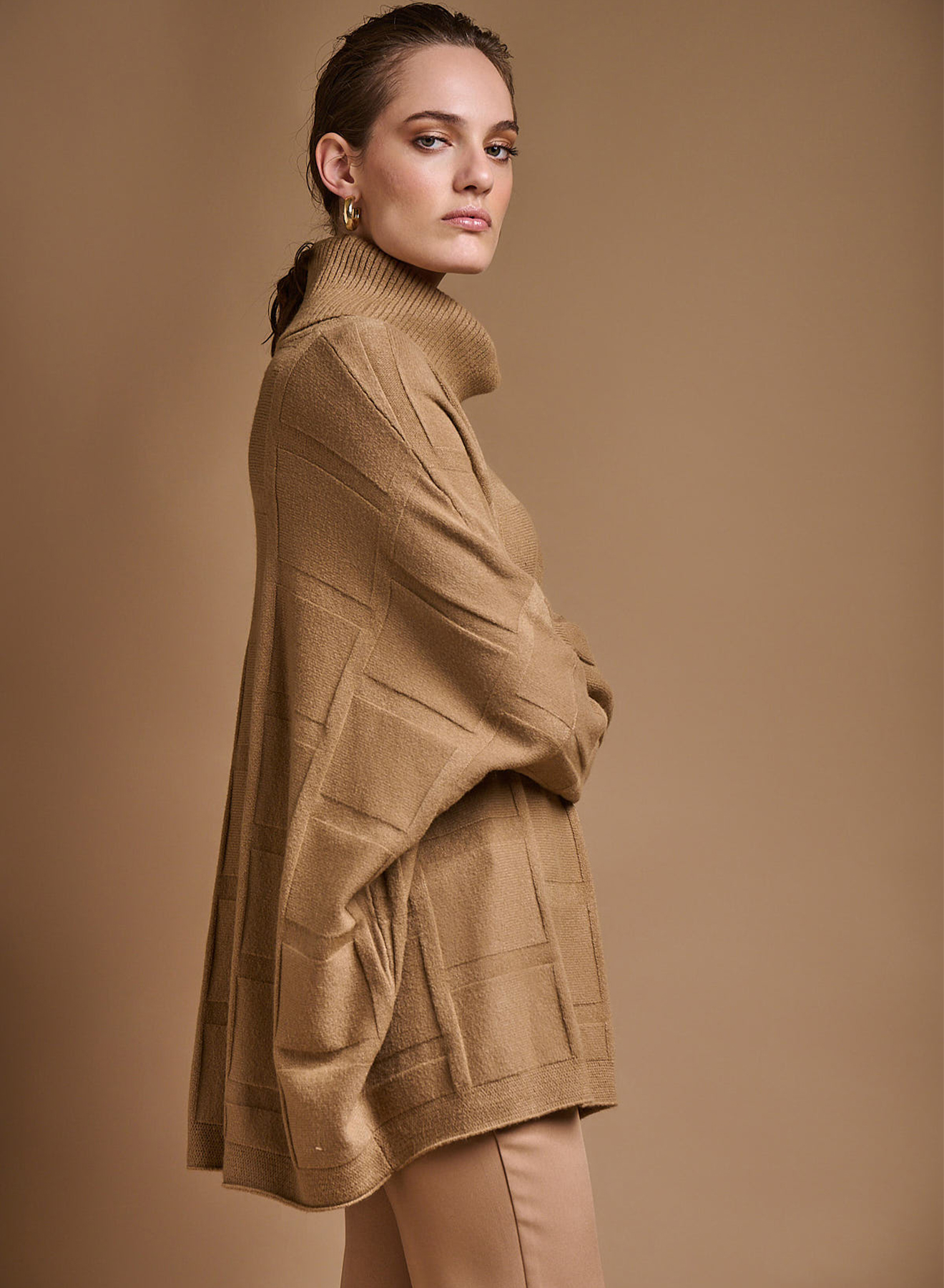 Oversized turtleneck sweater with textured details - 1